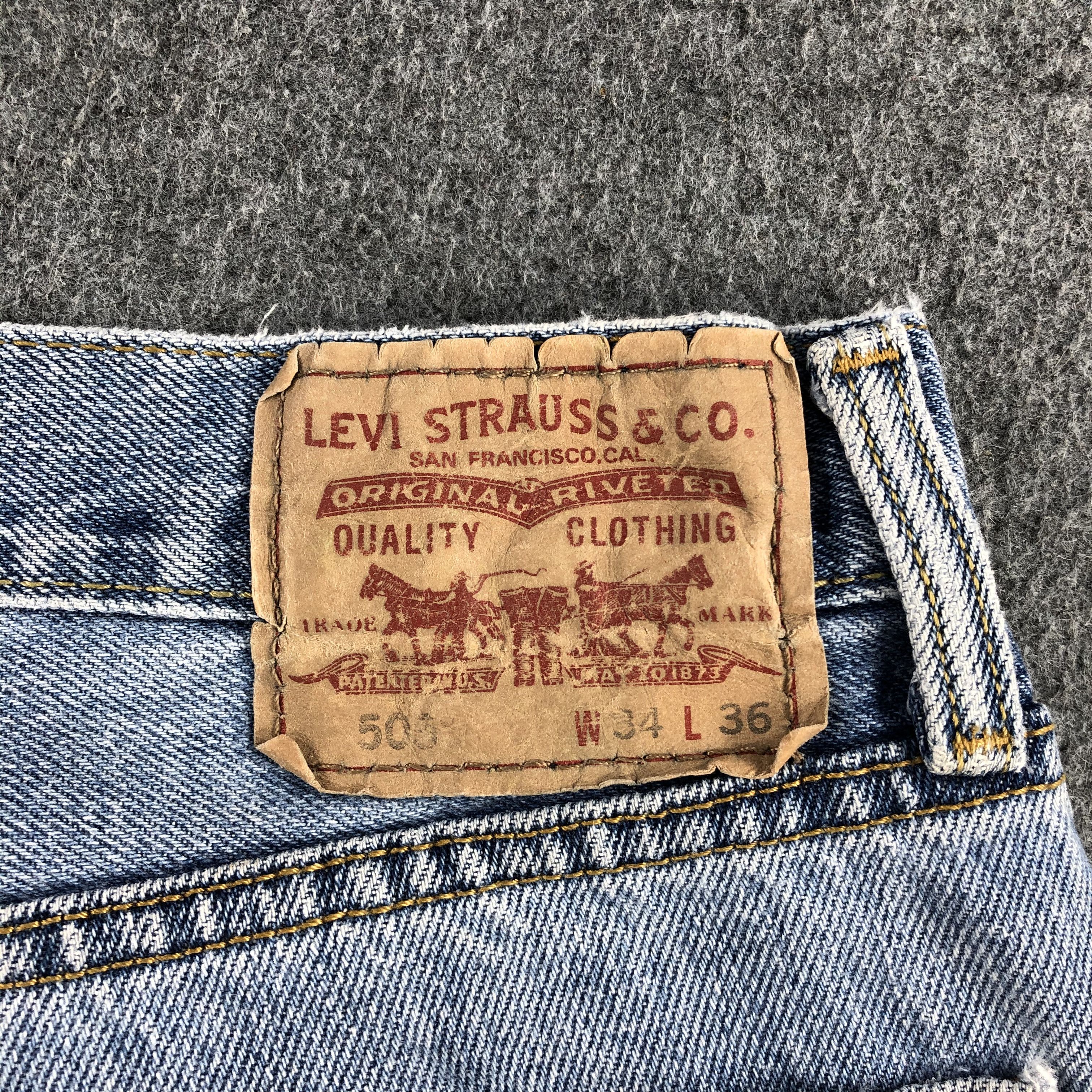 Levi's Vintage Blue Wash Levis 505 Jeans-J1624 Size US 35 - 5 Thumbnail