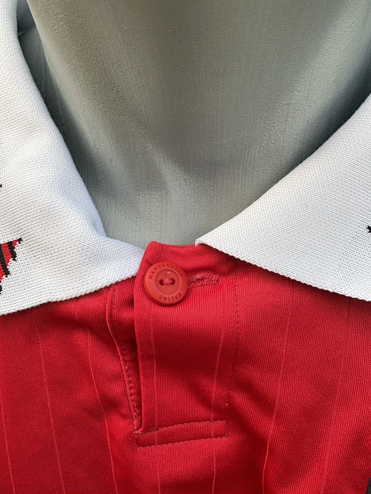 Adidas Jersey ronaldo manchester united Size US L / EU 52-54 / 3 - 8 Thumbnail