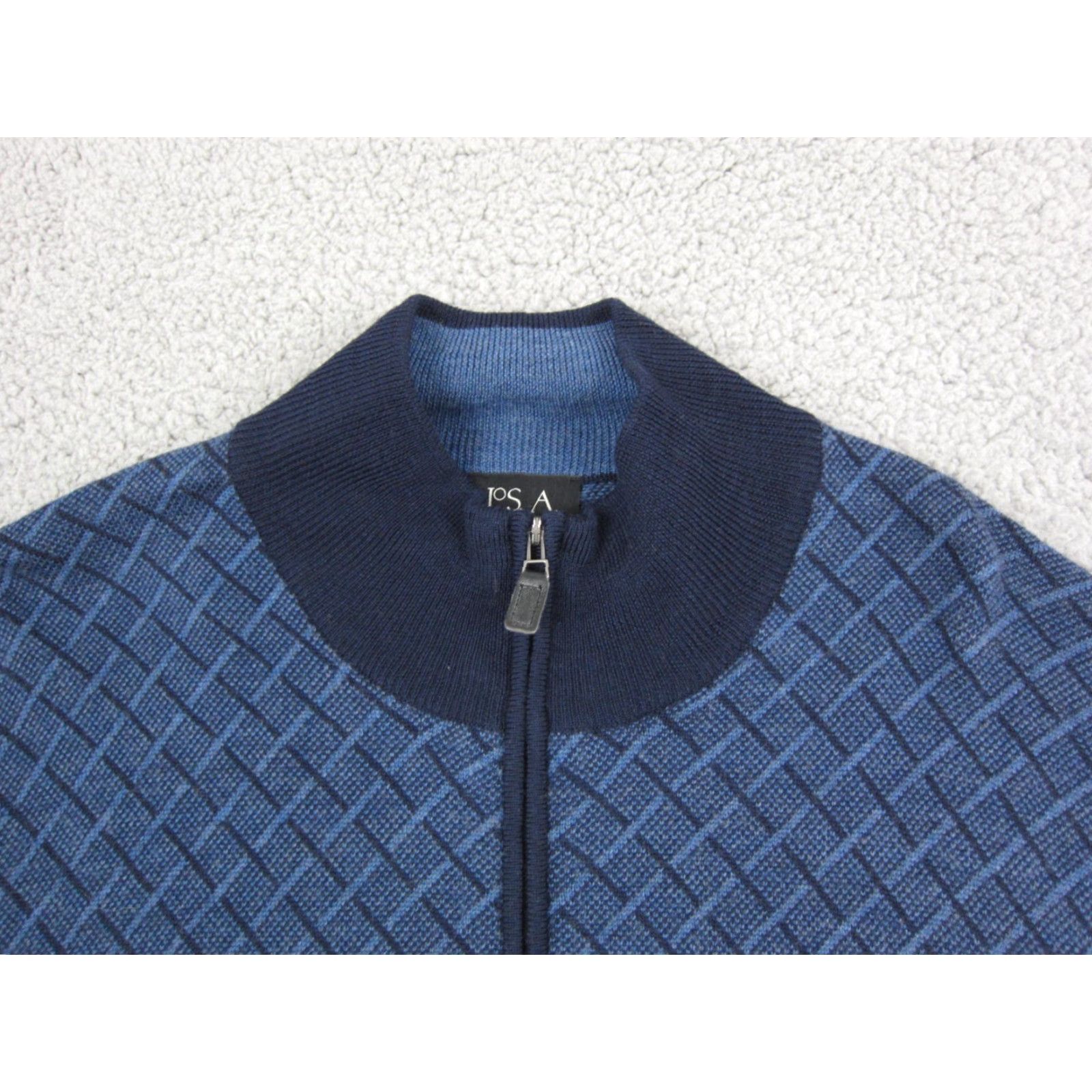 Jos. A. Bank Jos A Bank Sweater Mens Adult Large Black 100% Wool V Neck Merino Knit Soft Pullover Knit 90s Preppy Size US L / EU 52-54 / 3 - 2 Thumbnail