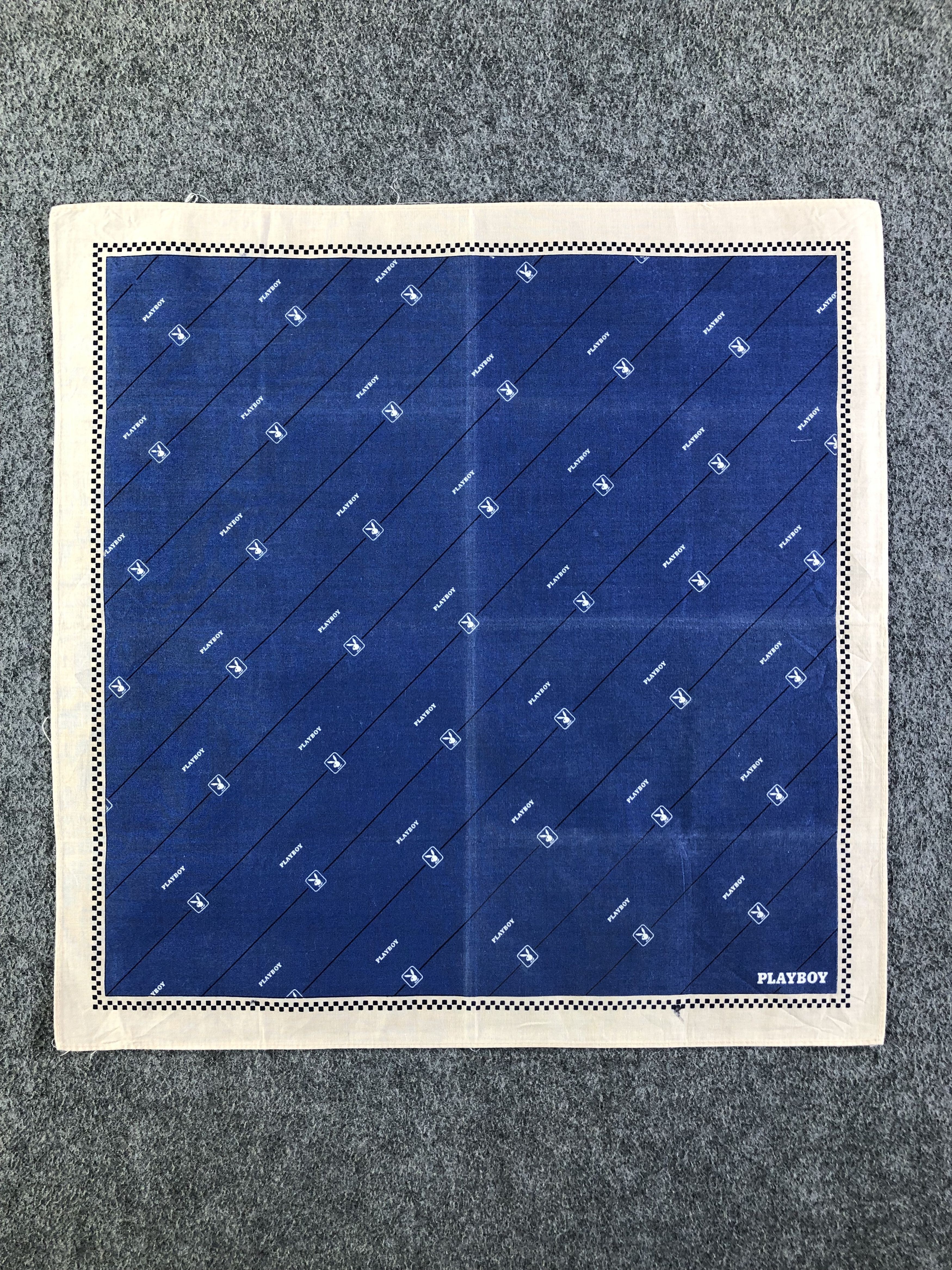 Playboy Playboy Handkerchief / Bandana / Neckerchief C366 Size ONE SIZE - 3 Thumbnail