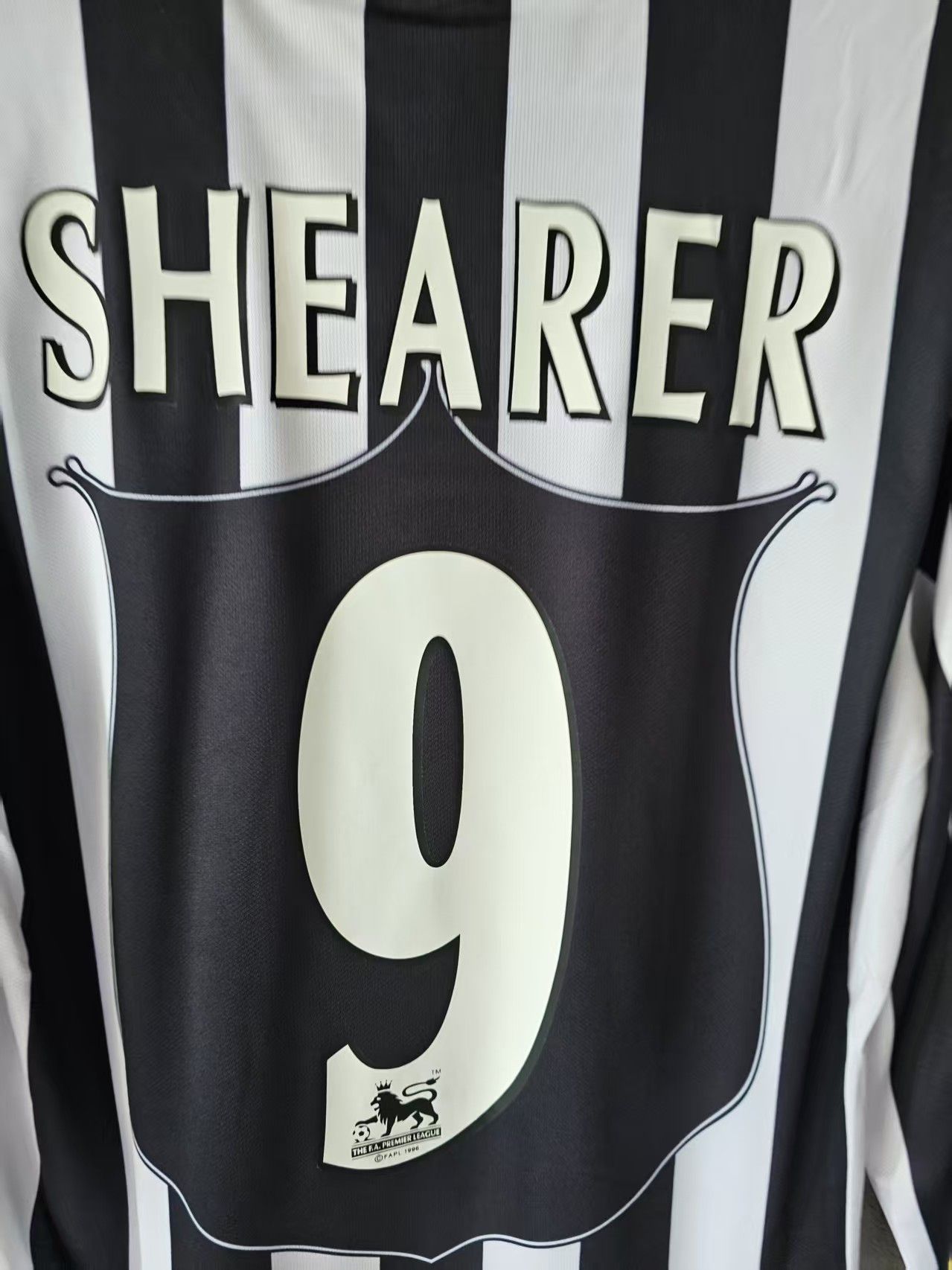 Other Alan Shearer Jersey Newcastle 1997 1999 Size US XL / EU 56 / 4 - 5 Thumbnail