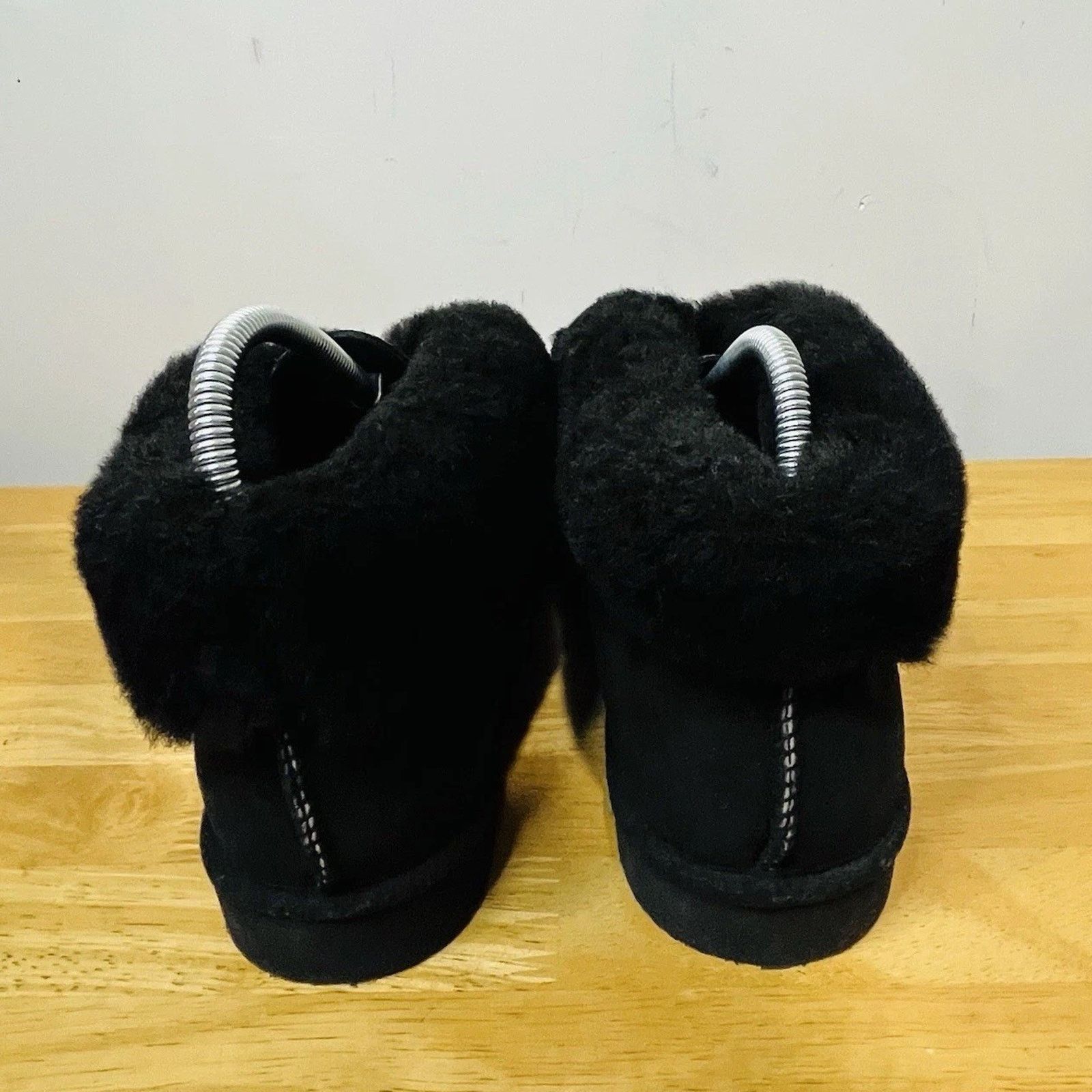 Nordstrom Nordstrom slippers suede black Slip On Ship Skin M 7 And W 8 Size US 7 / EU 40 - 4 Thumbnail
