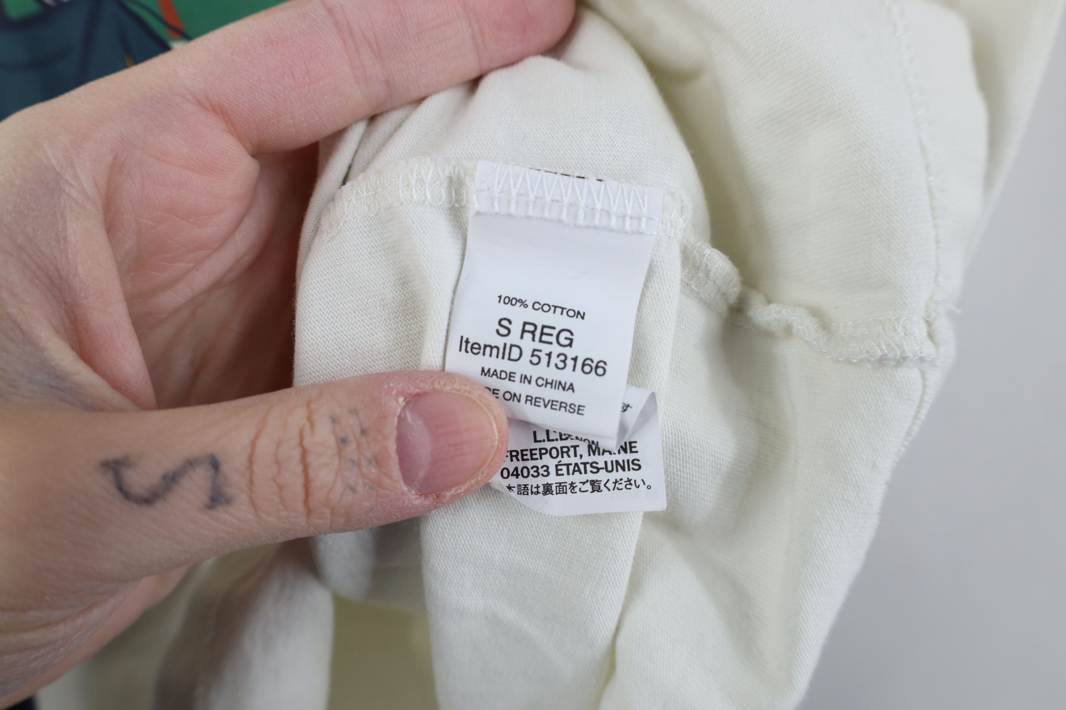 L.L. Bean LL Bean Rainbow Camping Short Sleeve T-Shirt Cream Cotton Size S / US 4 / IT 40 - 8 Thumbnail
