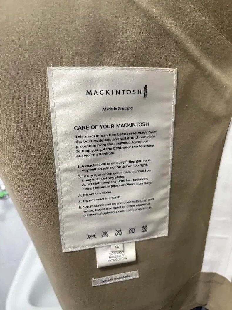 Maison Margiela Maison Margiela Pull the co-branded windbreaker coat Size US S / EU 44-46 / 1 - 6 Thumbnail