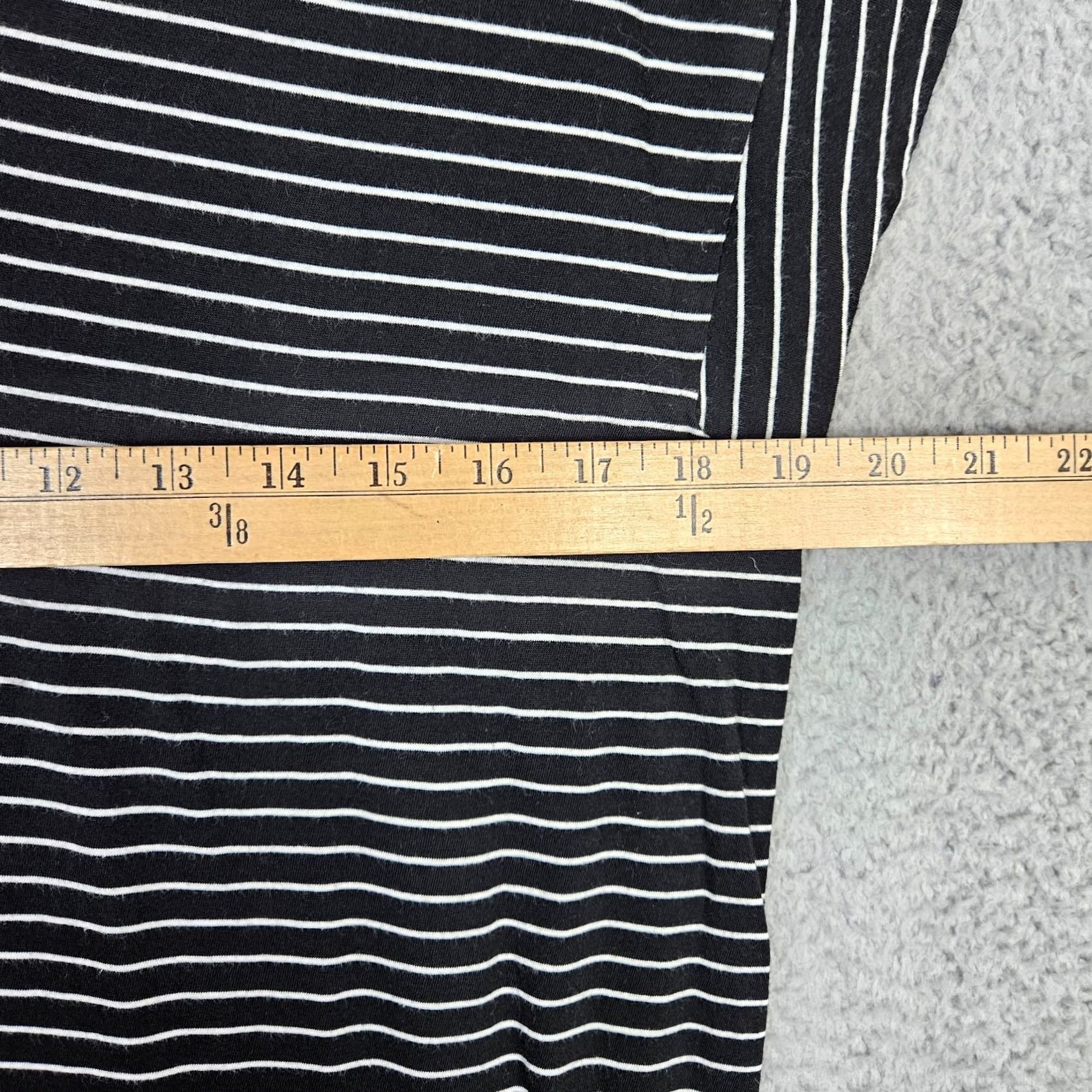 Frame FRAME Women's T-Shirt Dress XS Noir Multi Stripes Pima Cotton V-Neck Short Sleeve Black/White 100% Pima Size XS / US 0-2 / IT 36-38 - 3 Thumbnail
