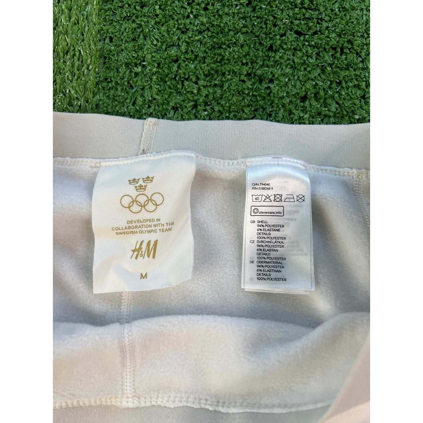 H&M H&M Sweden Olympics Team White Track Sweat Pants Men's M Size US 34 / EU 50 - 5 Thumbnail