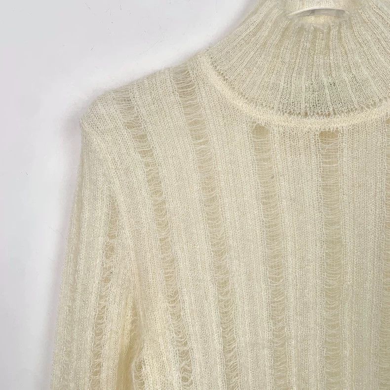 Fendi Fendi Beige Knit Sweater with High Collar Size US M / EU 48-50 / 2 - 3 Thumbnail
