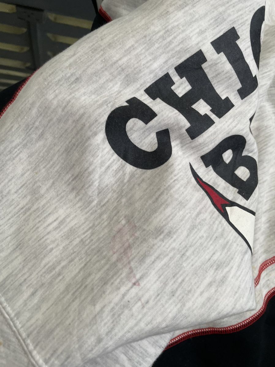 NBA Vintage 1990s NBA Chicago Bulls Big Logo Sweatshirt Size US XL / EU 56 / 4 - 7 Thumbnail