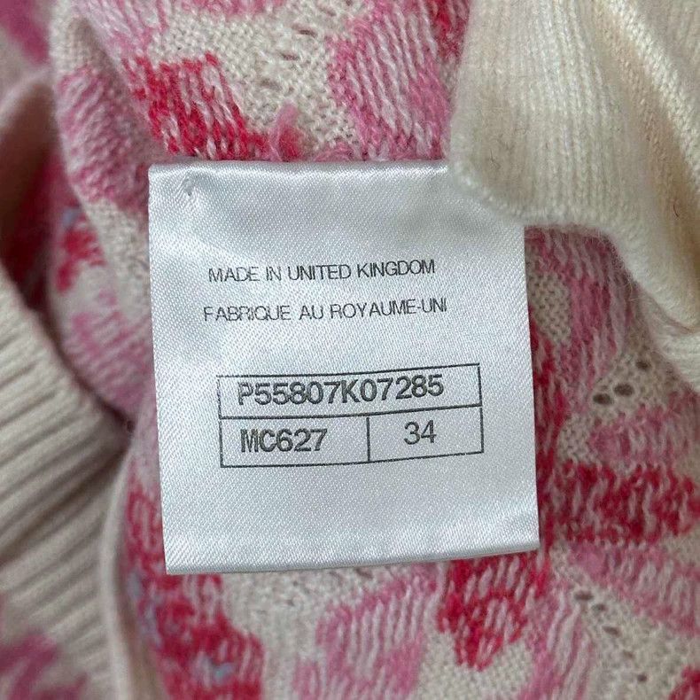 Chanel Chanel Pink flower cashmere dress 2504-Nextarrow Size XXS / US 00 / IT 34 - 6 Thumbnail