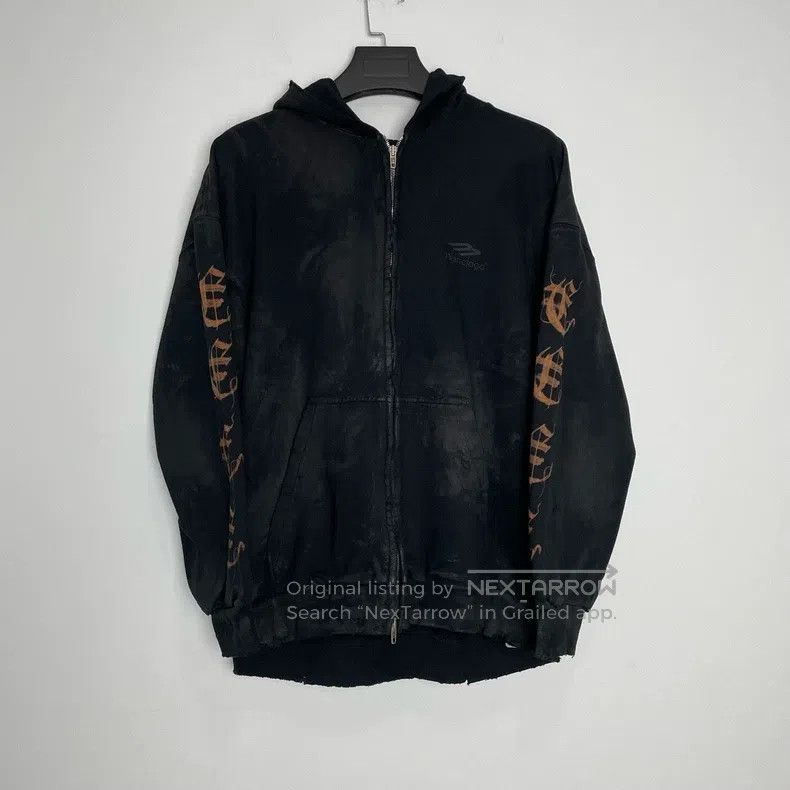 Balenciaga Balenciaga Mud-Dyed Sanskrit Zipper Hoodie Size US M / EU 48-50 / 2 - 1 Thumbnail