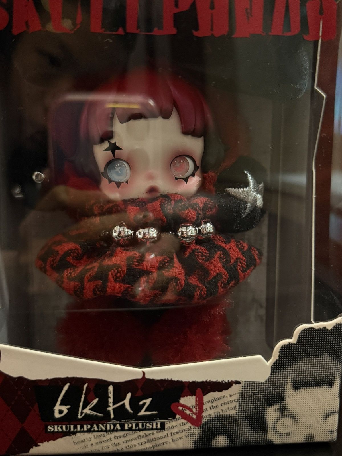 POP MART Skullpanda Limited Edition 6KHz Size ONE SIZE - 9 Thumbnail