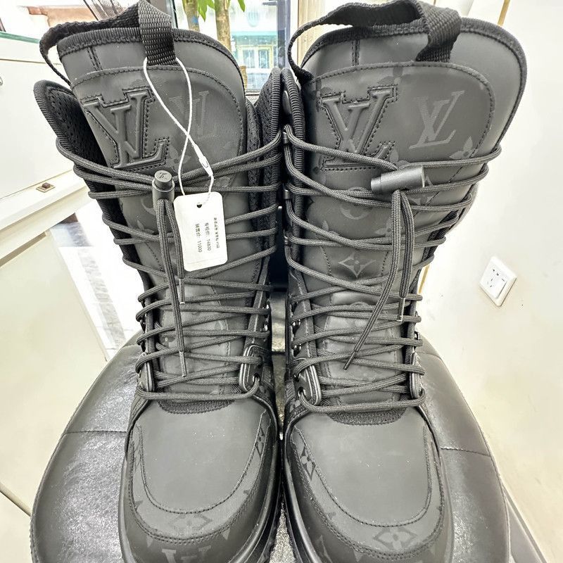 Louis Vuitton Louis Vuitton Stylish Black Winter Snow Boots -2508 Size US 8 / EU 41 - 2 Thumbnail