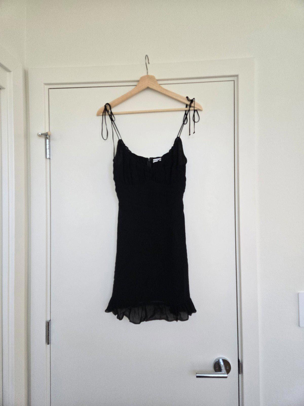 Other Reformation Ester Mini Dress in Black Sz 4 Size S / US 4 / IT 40 - 1 Thumbnail