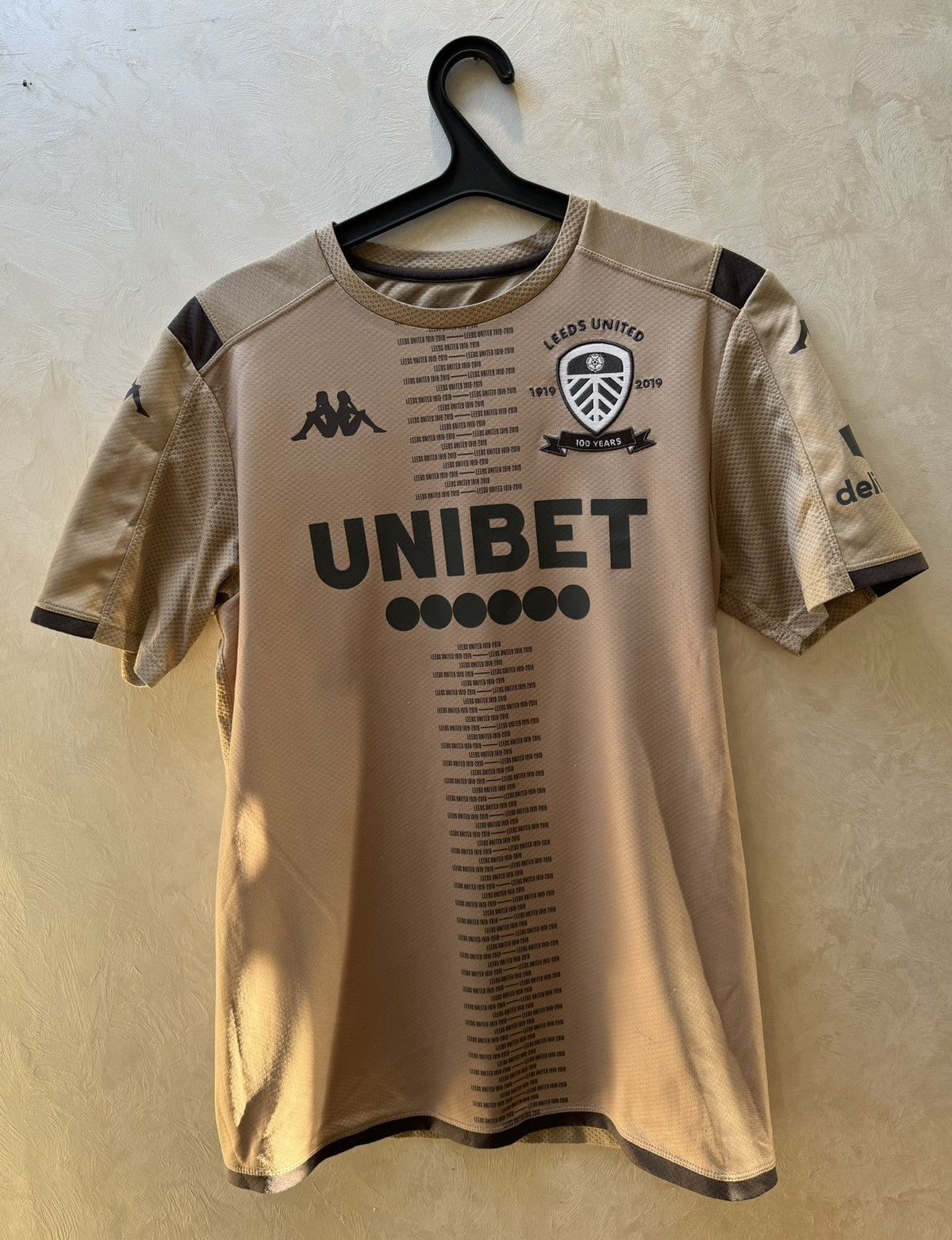 Kappa Kappa Leeds United shirt 2019 limited 100years soccer jersey Size US M / EU 48-50 / 2 - 1 Thumbnail