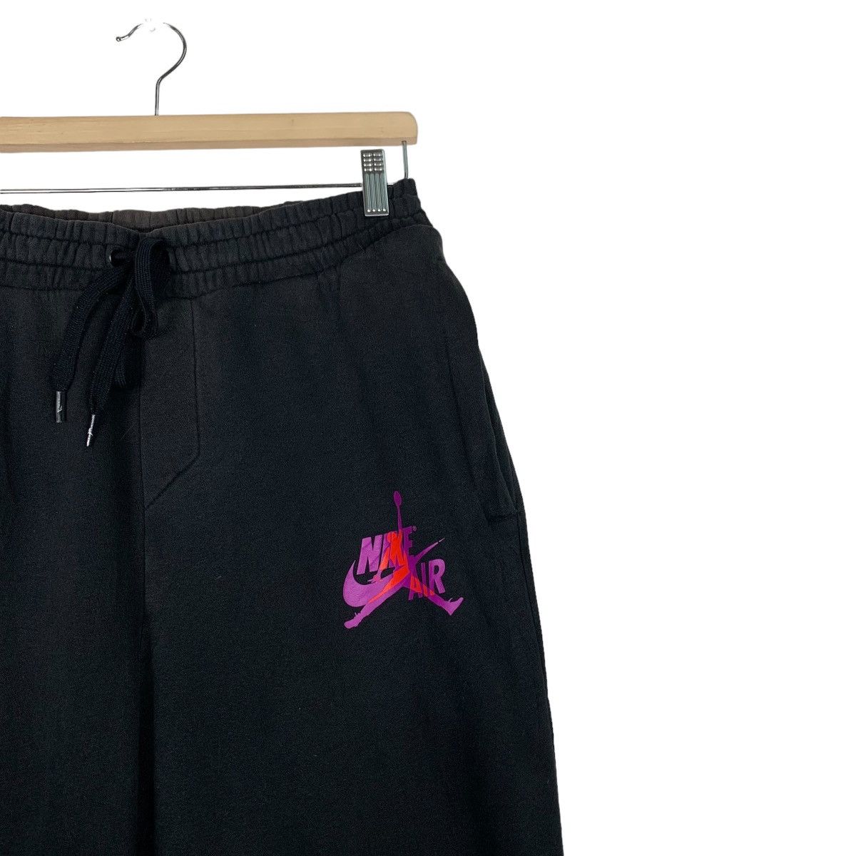 Jordan Brand NIKE AIR JORDAN BIG LOGO SWEATPANTS #0760-C35 Size US 28 / EU 44 - 5 Thumbnail