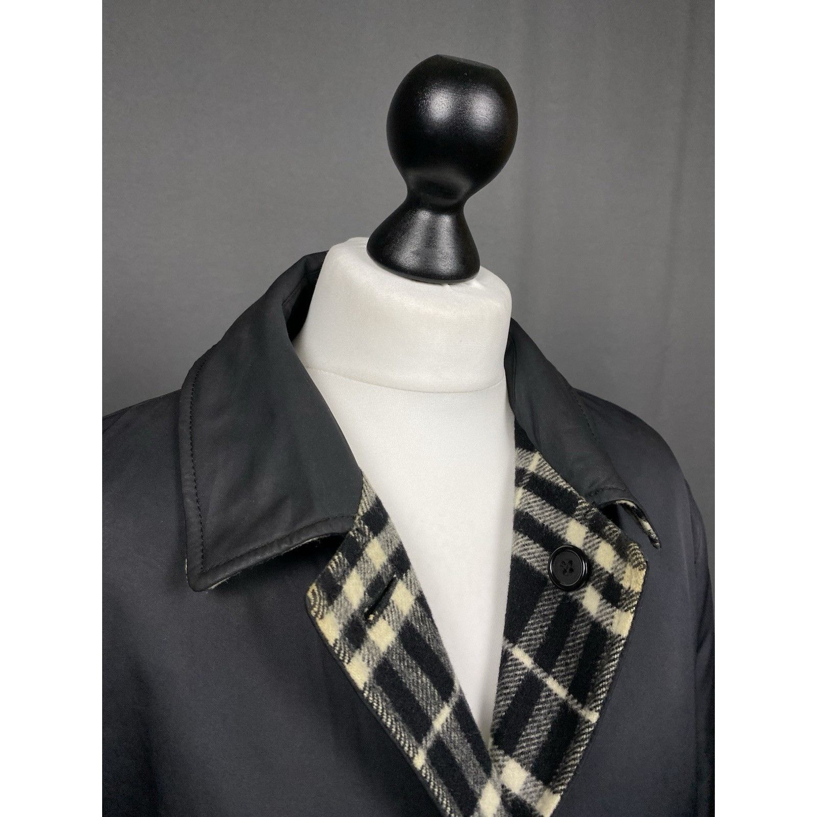 Burberry Burberry Nova Check Women's Black Wool Cashmere Reversible C Size XXL / US 16-18 / IT 52-54 - 6 Thumbnail