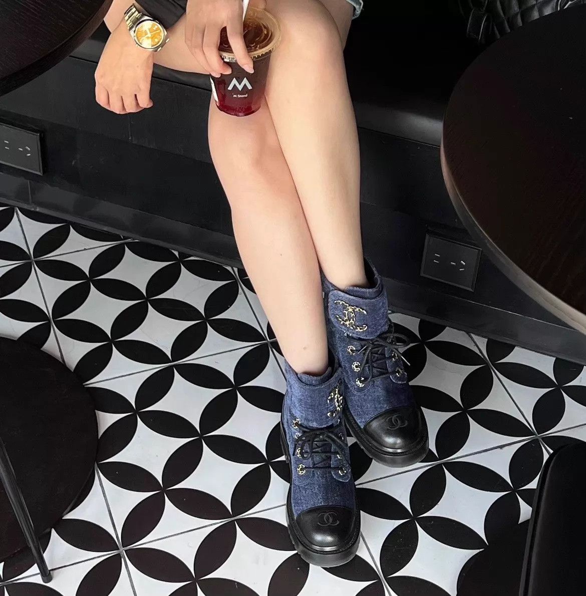 Chanel Chanel Navy & Black Velvet Short Boots 36 Sweet Cool Size US 5.5 / IT 35.5 - 7 Thumbnail