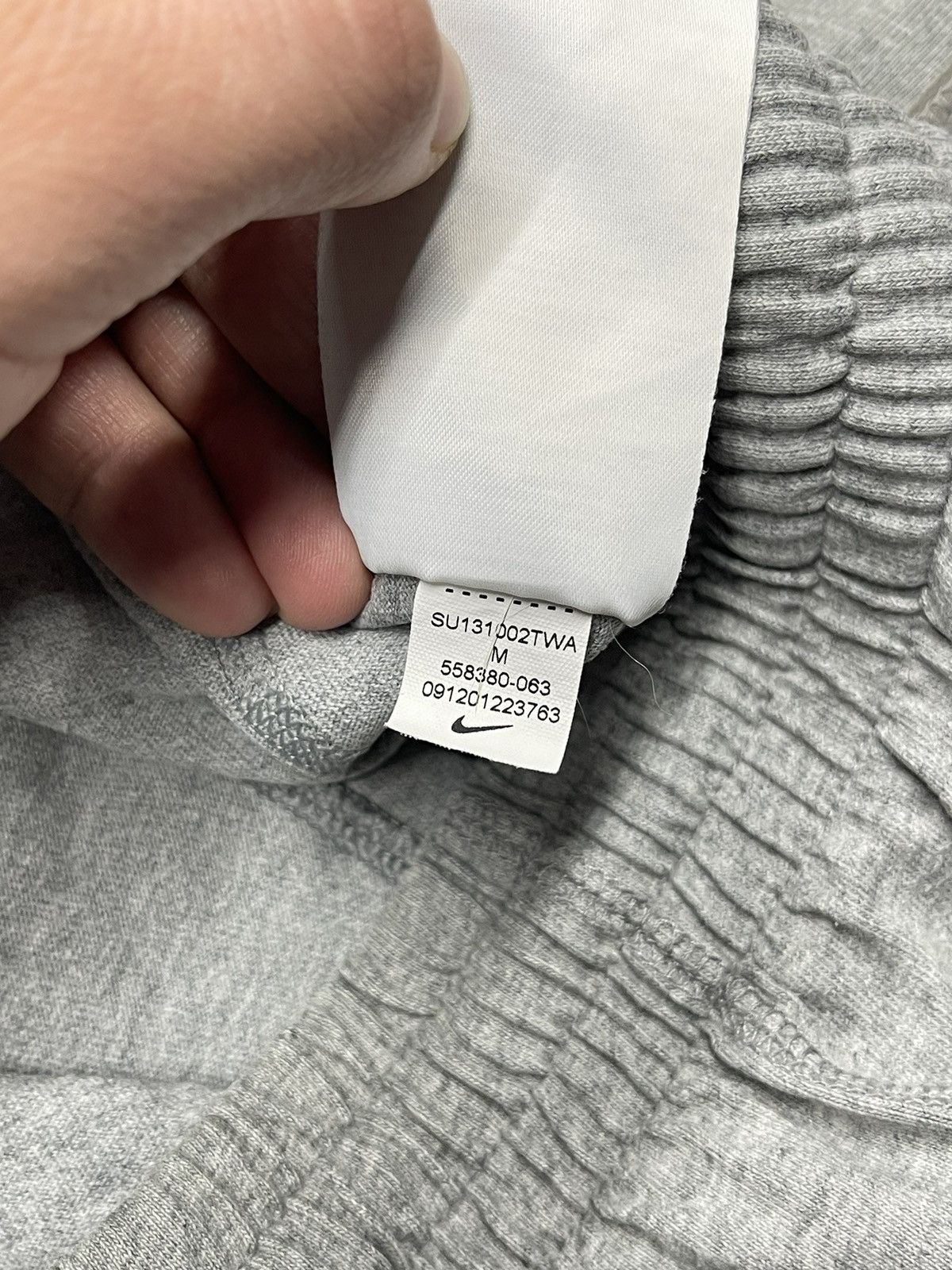 Nike Vintage Nike NSW Grey Shorts Drill Y2K ACG TN Size M Swoosh Size US 32 / EU 48 - 9 Thumbnail