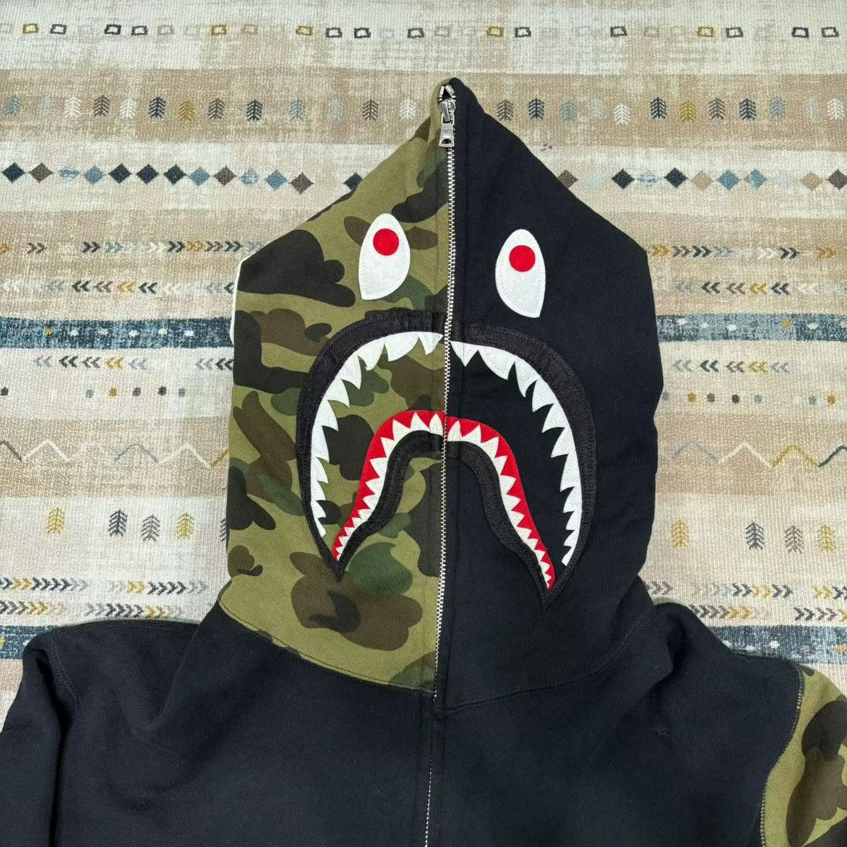 Bape 1ST CAMO SHARK FULL ZIP HOODIE Size US XL / EU 56 / 4 - 3 Thumbnail