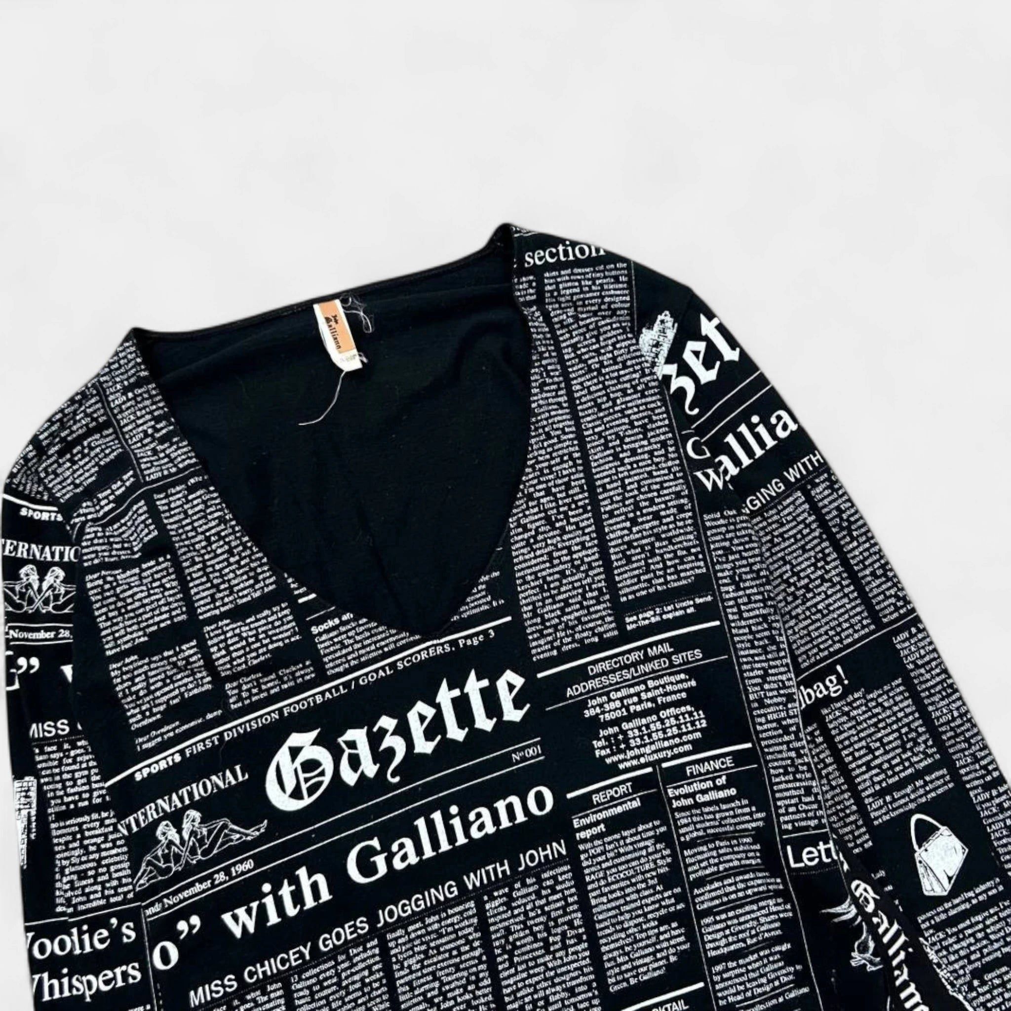 John Galliano Galliano "Gazette" Newspaper Print V-neck Longsleeve Size M / US 6-8 / IT 42-44 - 2 Thumbnail
