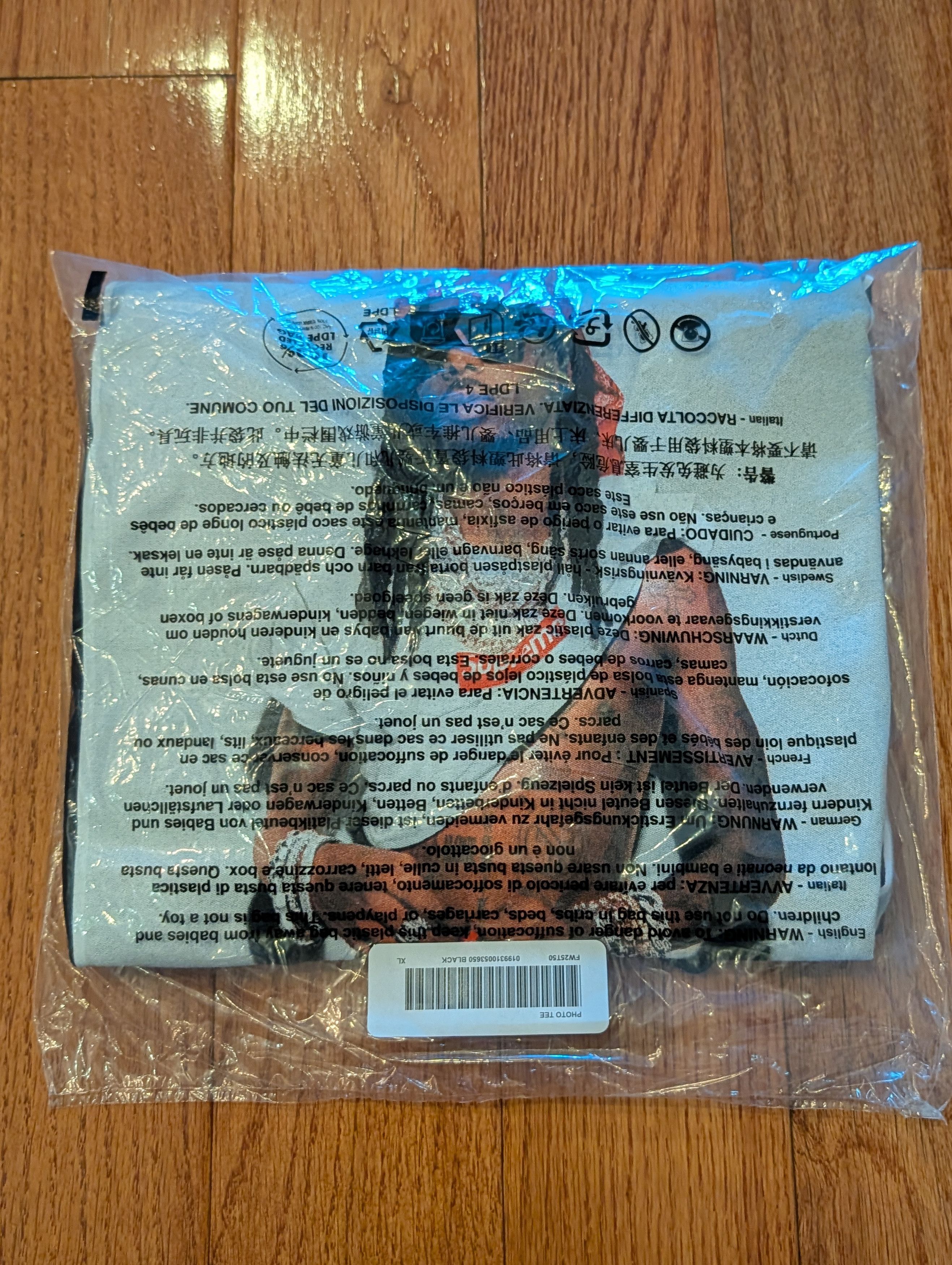 Supreme Supreme Playboy Carti Photo 2025 Black X-Large T-Shirt Size US XL / EU 56 / 4 - 1 Thumbnail