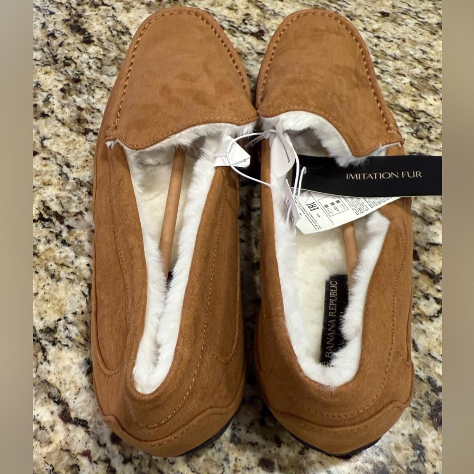 Other Banana Republic Factory tan faux leather fur slipper XL Size US 7.5 / IT 37.5 - 4 Thumbnail