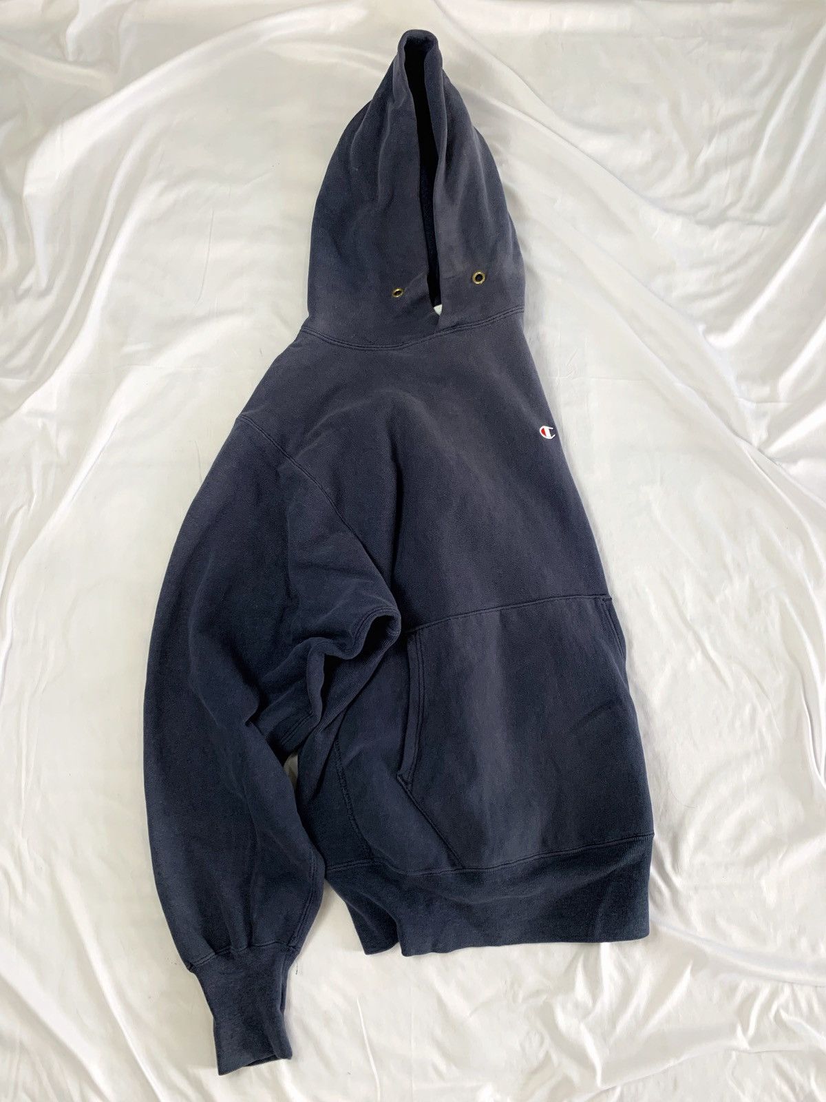 Vintage 80-90s champion reverse weave vintage faded style hoodie Size US L / EU 52-54 / 3 - 12 Thumbnail