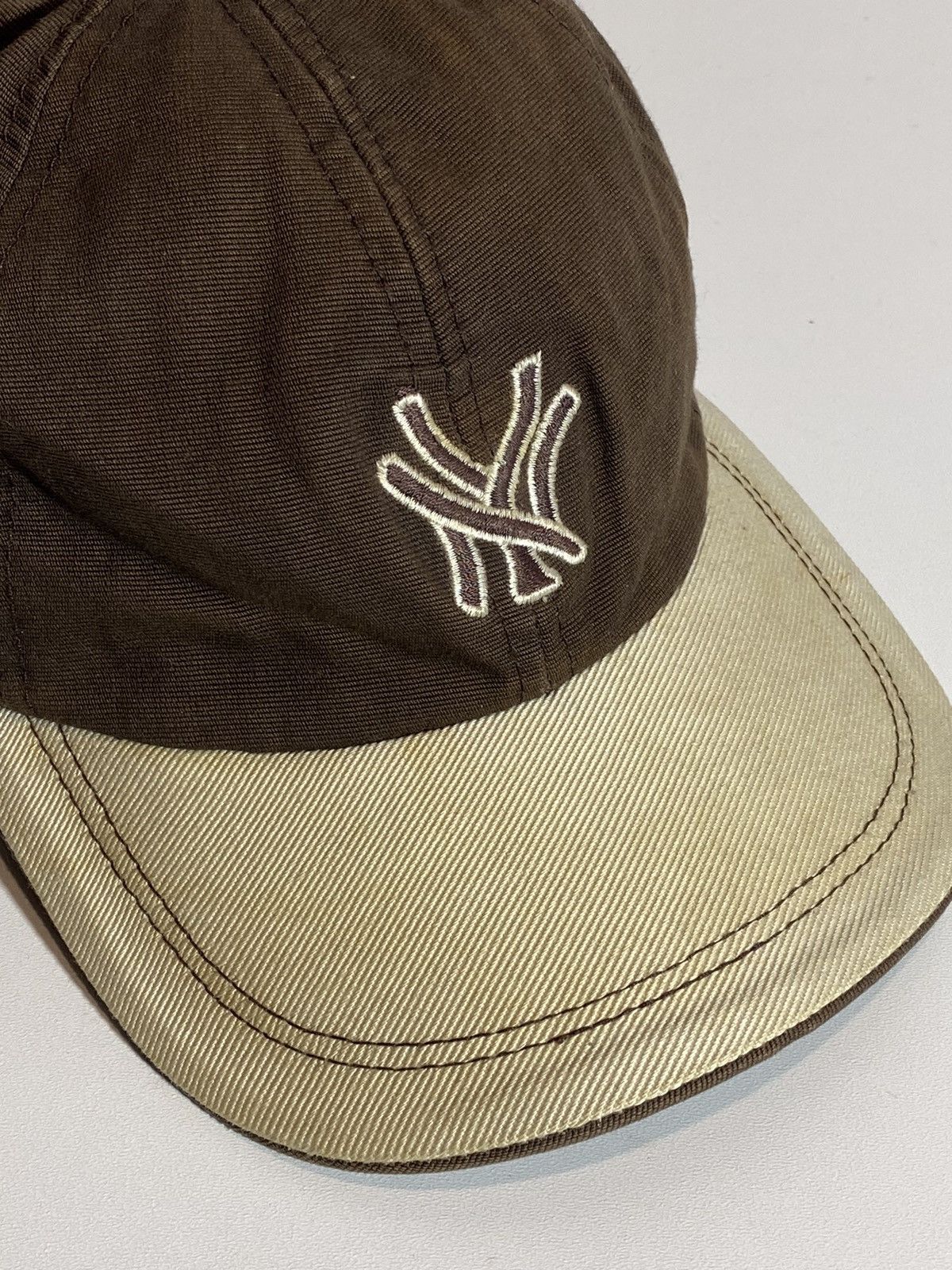 Vintage Vintage 90s New York Yankees hype y2k streetwear brown cap Size ONE SIZE - 3 Thumbnail