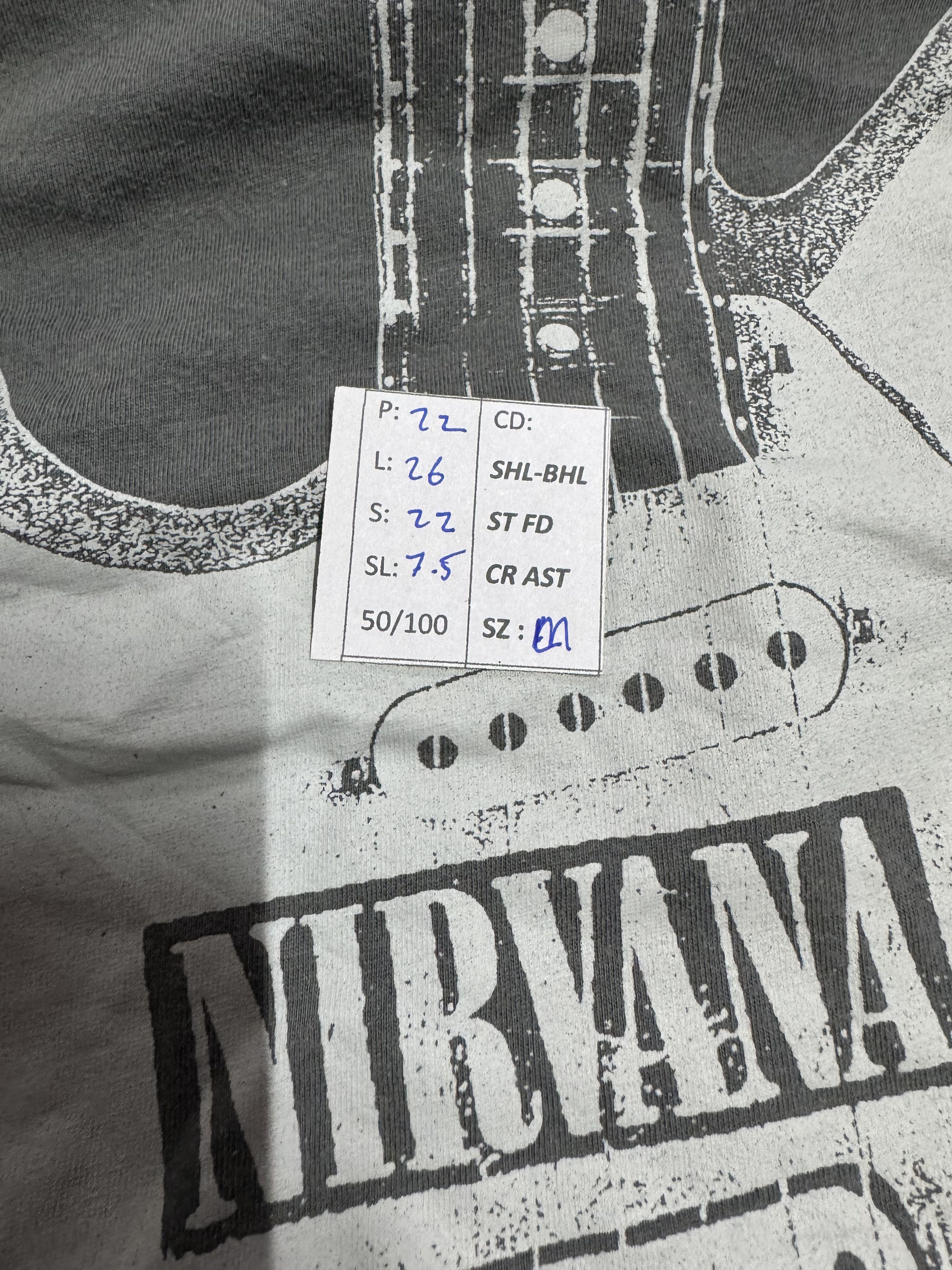 Band Tees VINTAGE NIRVANA H&M GRUNGE KURT COBAIN FOO FIGHTERS TEE Size US M / EU 48-50 / 2 - 3 Thumbnail