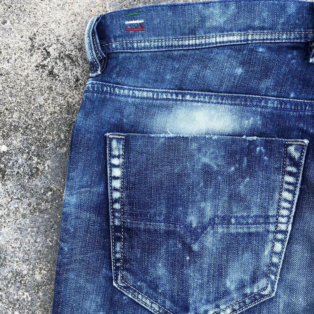 Diesel Diesel TEPPHAR Blue Denim Slim Carrot Pants Made In Italy Size US 33 - 8 Thumbnail