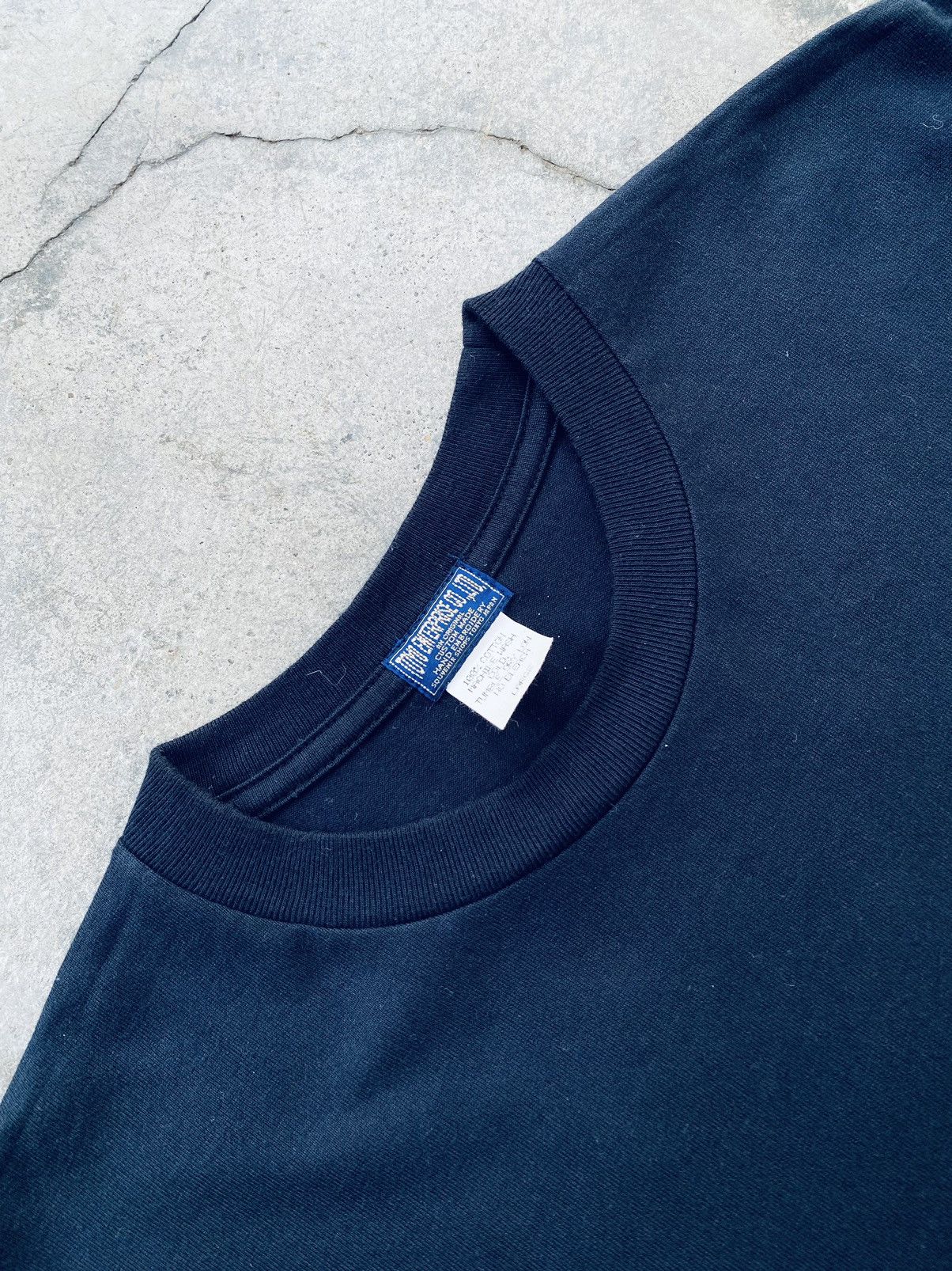 Toyo Enterprises Vintage Toyo Enterprise Black Guns Long Sleeve Tees Size US L / EU 52-54 / 3 - 4 Thumbnail