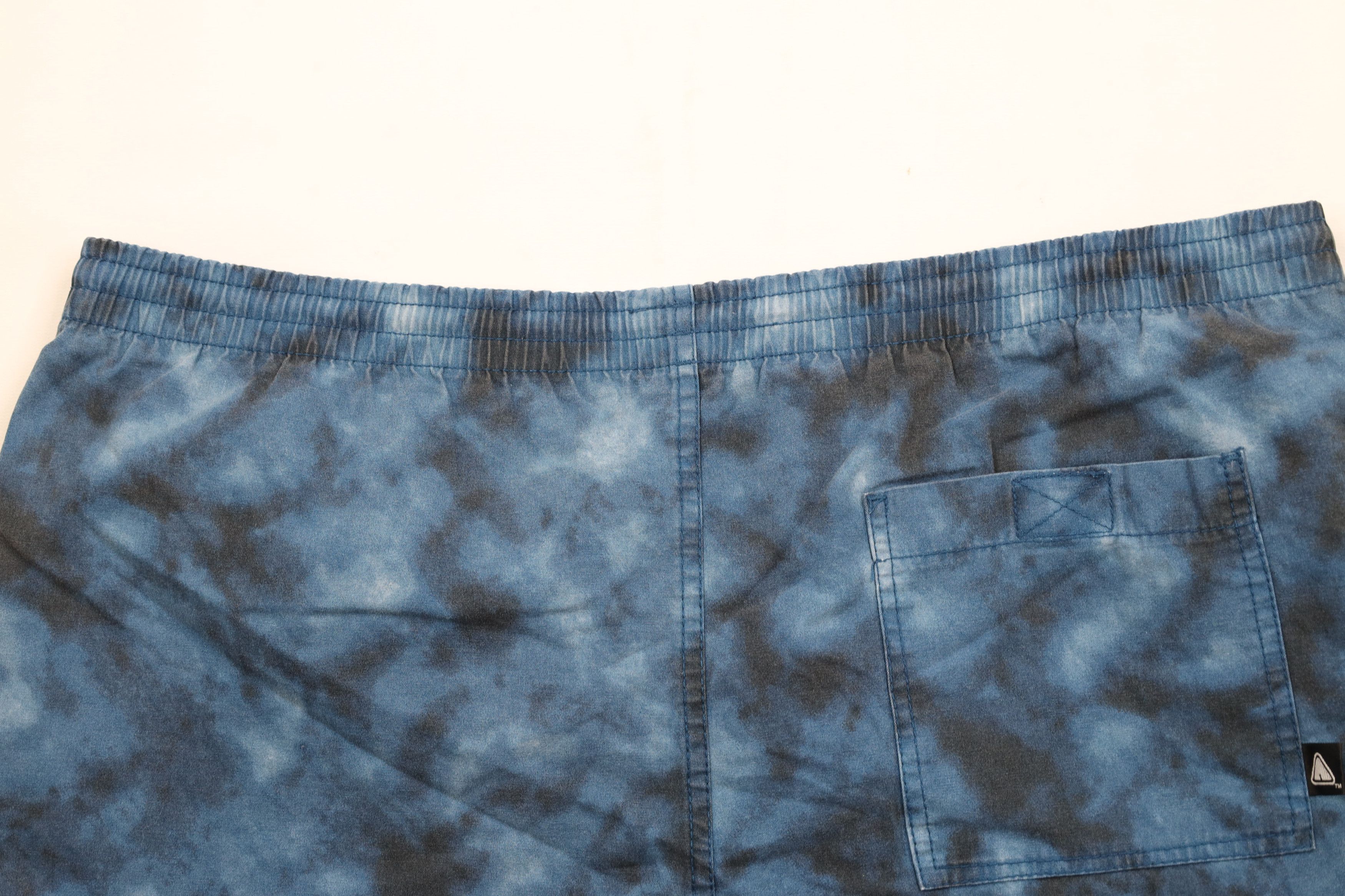 Airwalk Vintage 90s Airwalk Skateboarding Acid Wash Lined Shorts Size US 34 / EU 50 - 10 Thumbnail