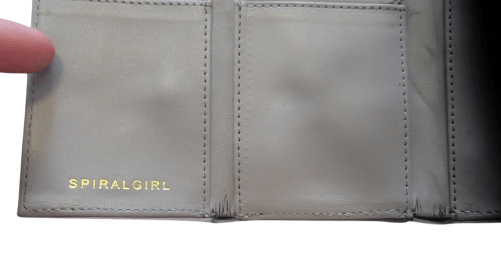 Japanese Brand Spiral Girl Trifold Wallet Size ONE SIZE - 3 Thumbnail