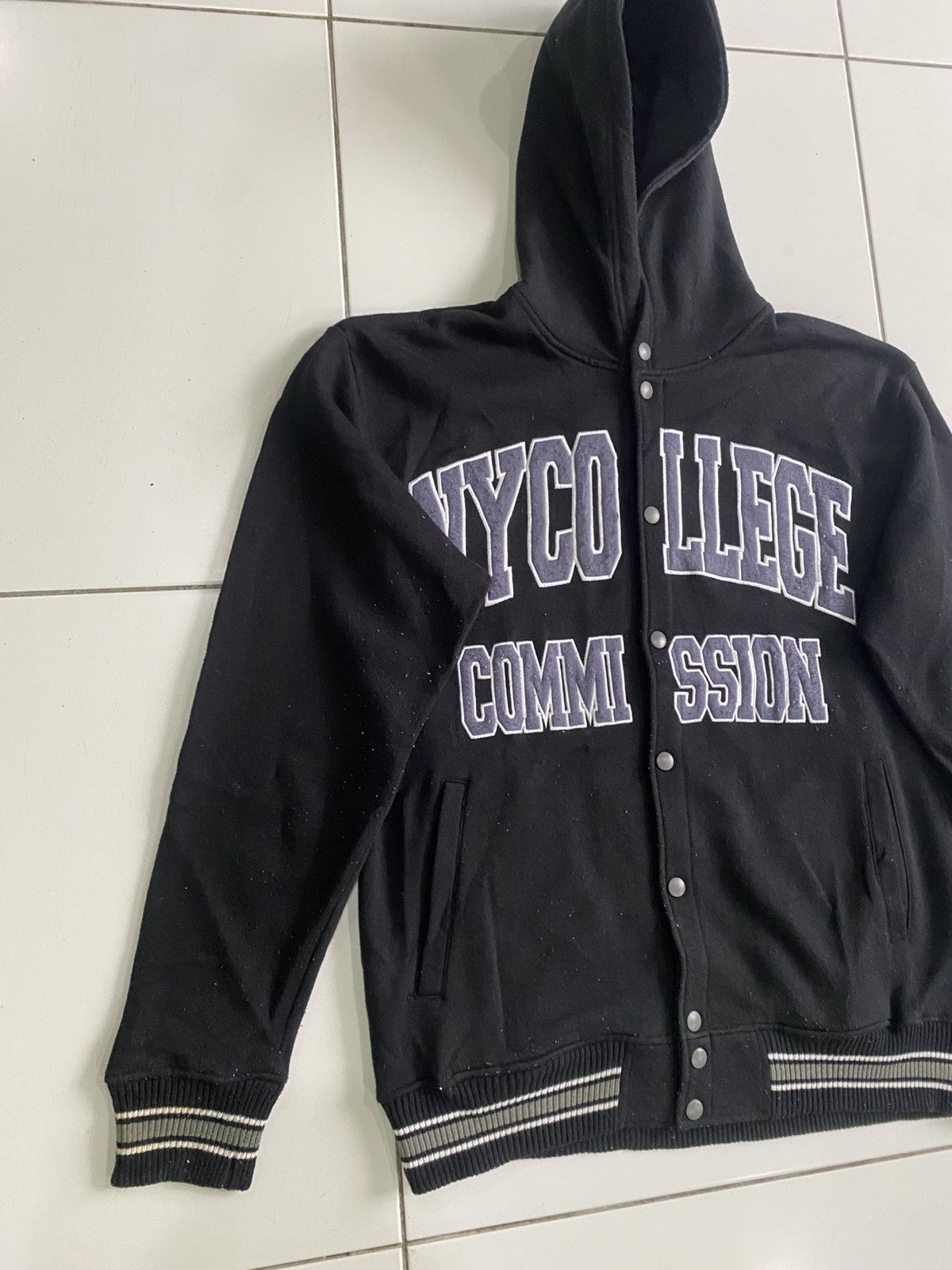 Other VINTAGE NEW YORK COLLEGE SPORWEAR WINGS HOODIE VARSITY Size US XL / EU 56 / 4 - 2 Thumbnail