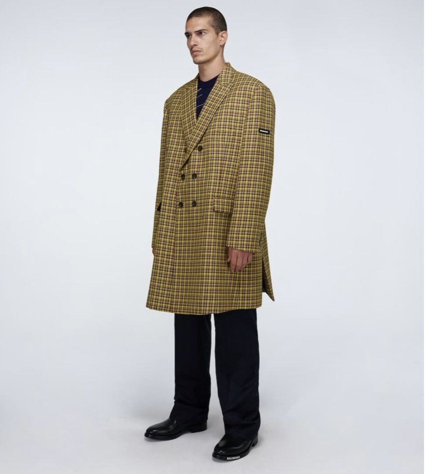 Balenciaga Oversized tartan tweed double breasted coat Size US M / EU 48-50 / 2 - 6 Thumbnail