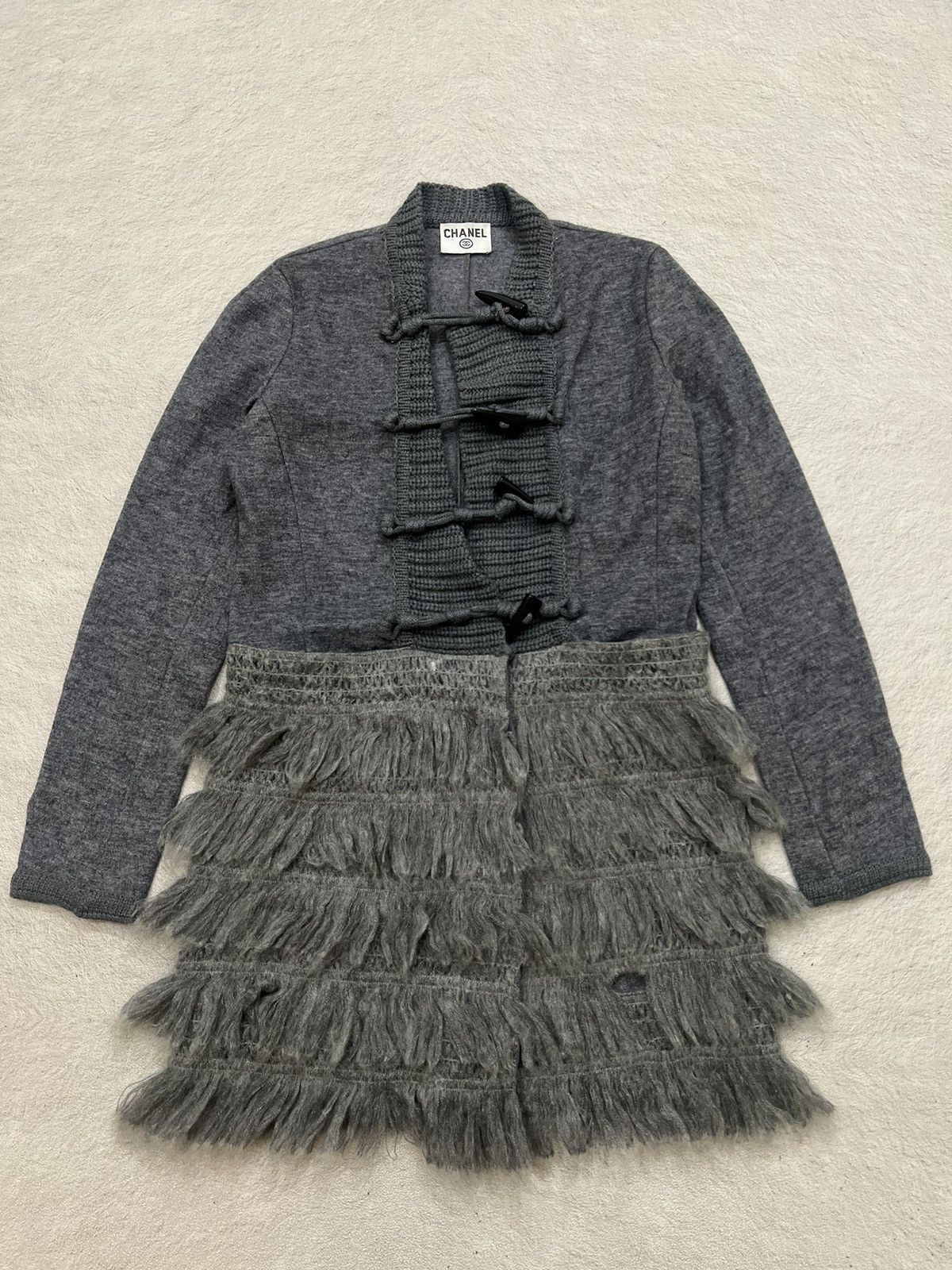 Chanel Chanel Knit Duffle Fur Wool Ribbed Toggle Cardigan Jacket Size M / US 6-8 / IT 42-44 - 1 Thumbnail