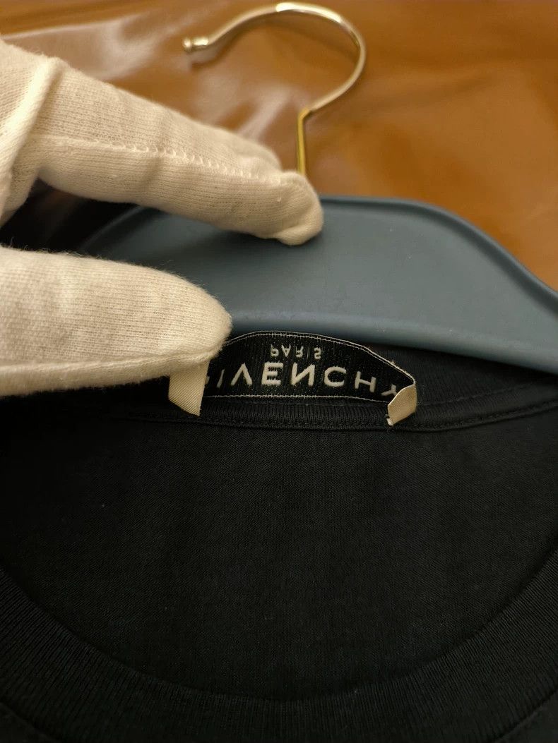 Givenchy Givenchy Short Sleeve T-Shirt with 3D Logo, Metal Print, W Size US M / EU 48-50 / 2 - 5 Thumbnail