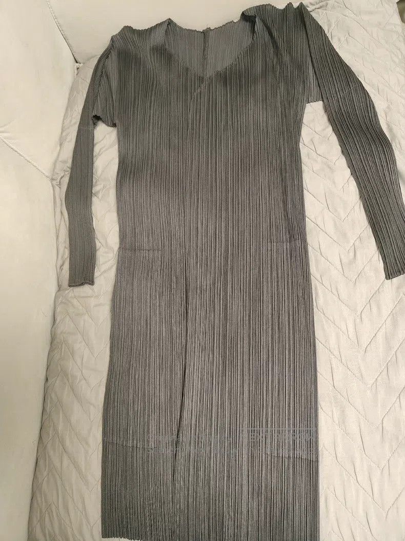 Issey Miyake Issey Miyake Gray Dress Size L / US 10 / IT 46 - 1 Thumbnail