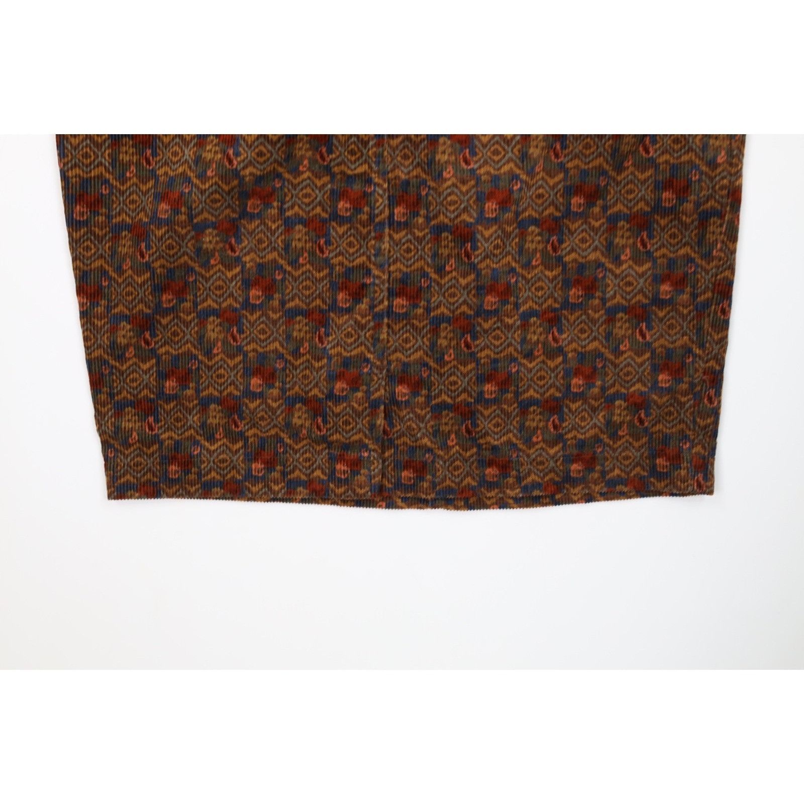 Vintage Vintage 90s Streetwear Rainbow Paisley Corduroy Skirt Size 26" / US 2 / IT 38 - 13 Thumbnail