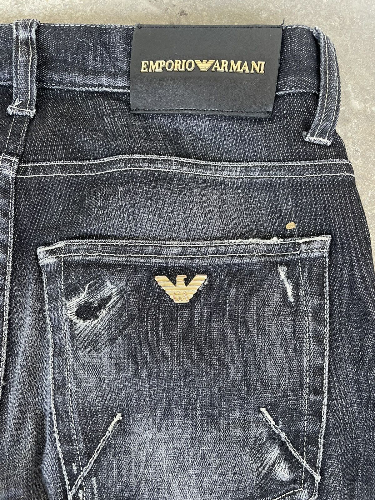 Emporio Armani Emporio Armani Distressed Denim Size US 30 / EU 46 - 6 Thumbnail