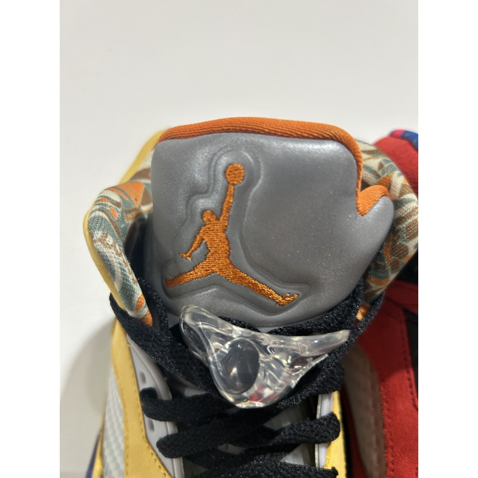 Jordan Brand JORDAN 5 RETRO WHAT THE SIZE 9 NEW Size US 9 / EU 42 - 4 Thumbnail