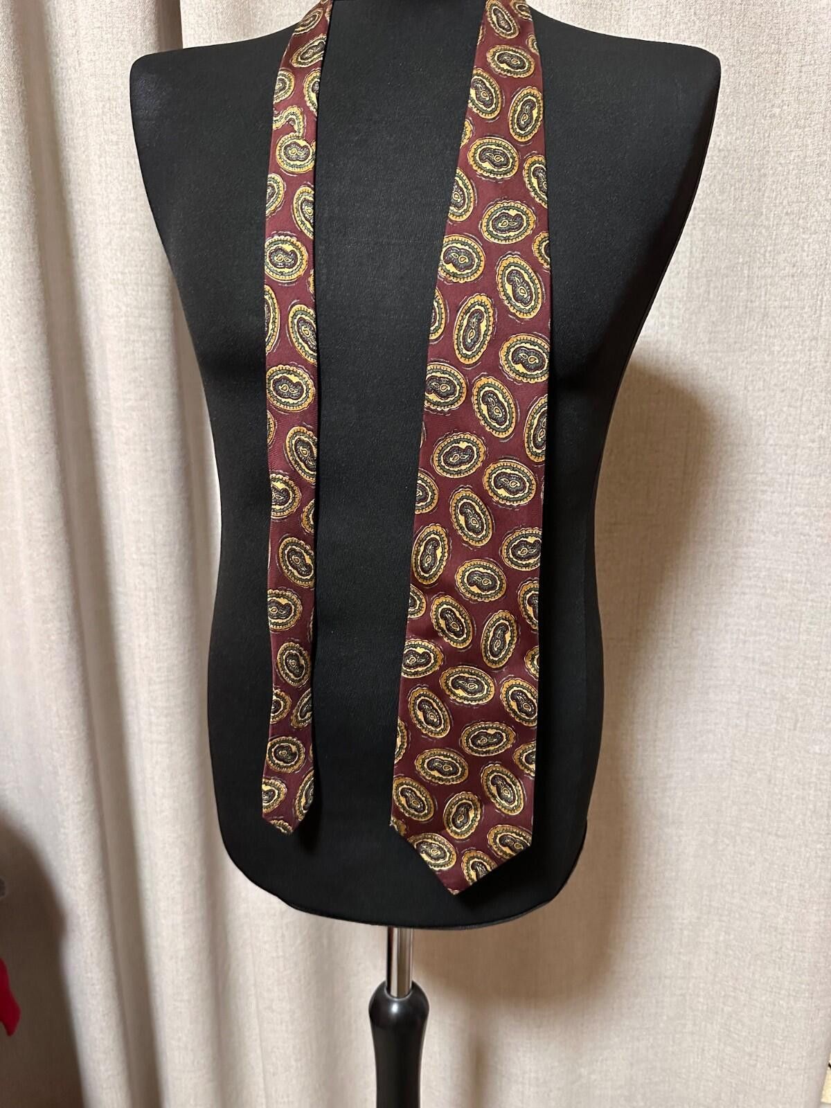 Fendi Vintage Fendi Mens Necktie Tie 100% Silk Made in Italy Size ONE SIZE - 2 Thumbnail