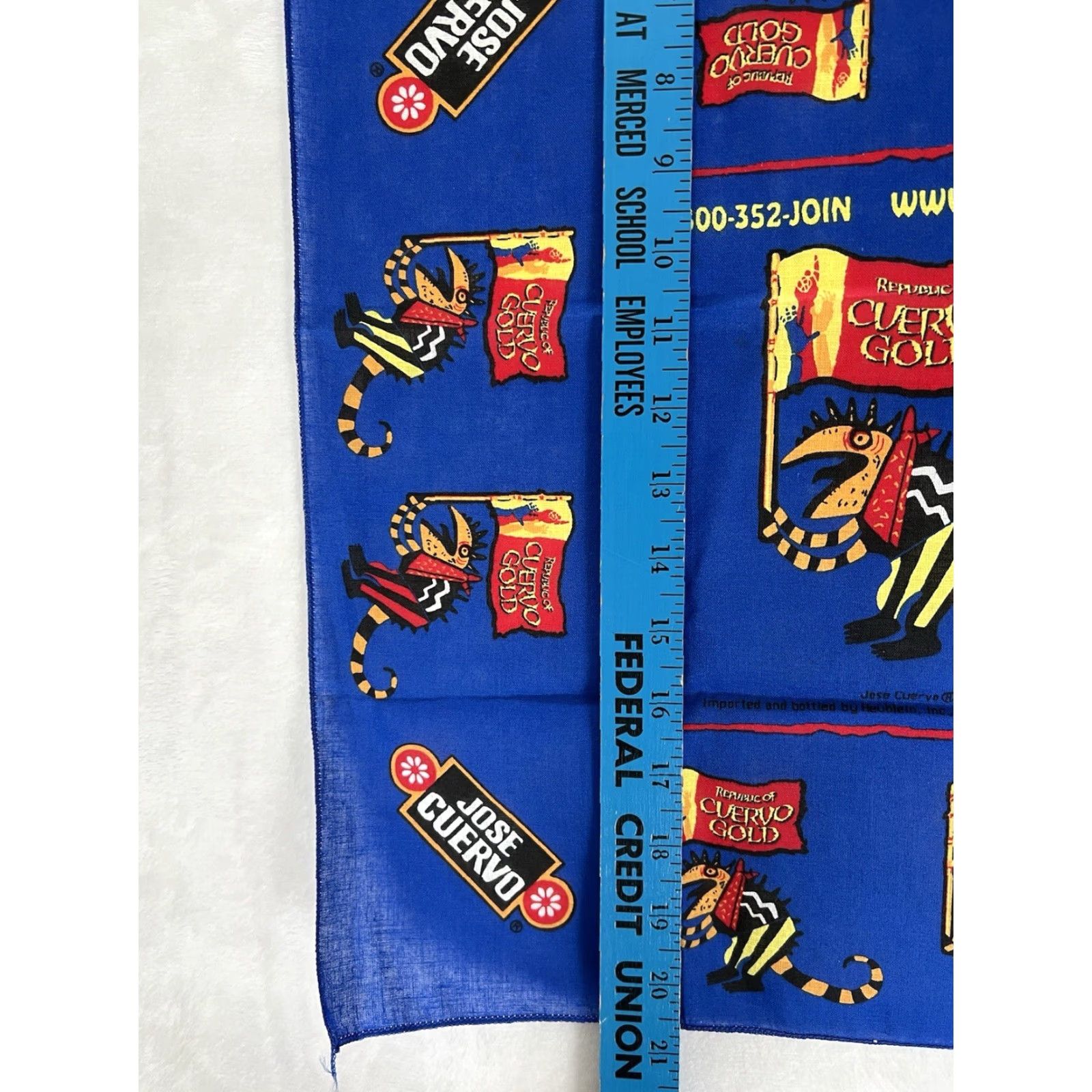Vintage Vintage 90s Jose Cuervo Tequila Bandana Handkerchief USA Made 1997 Cuervo Gold Size ONE SIZE - 7 Thumbnail