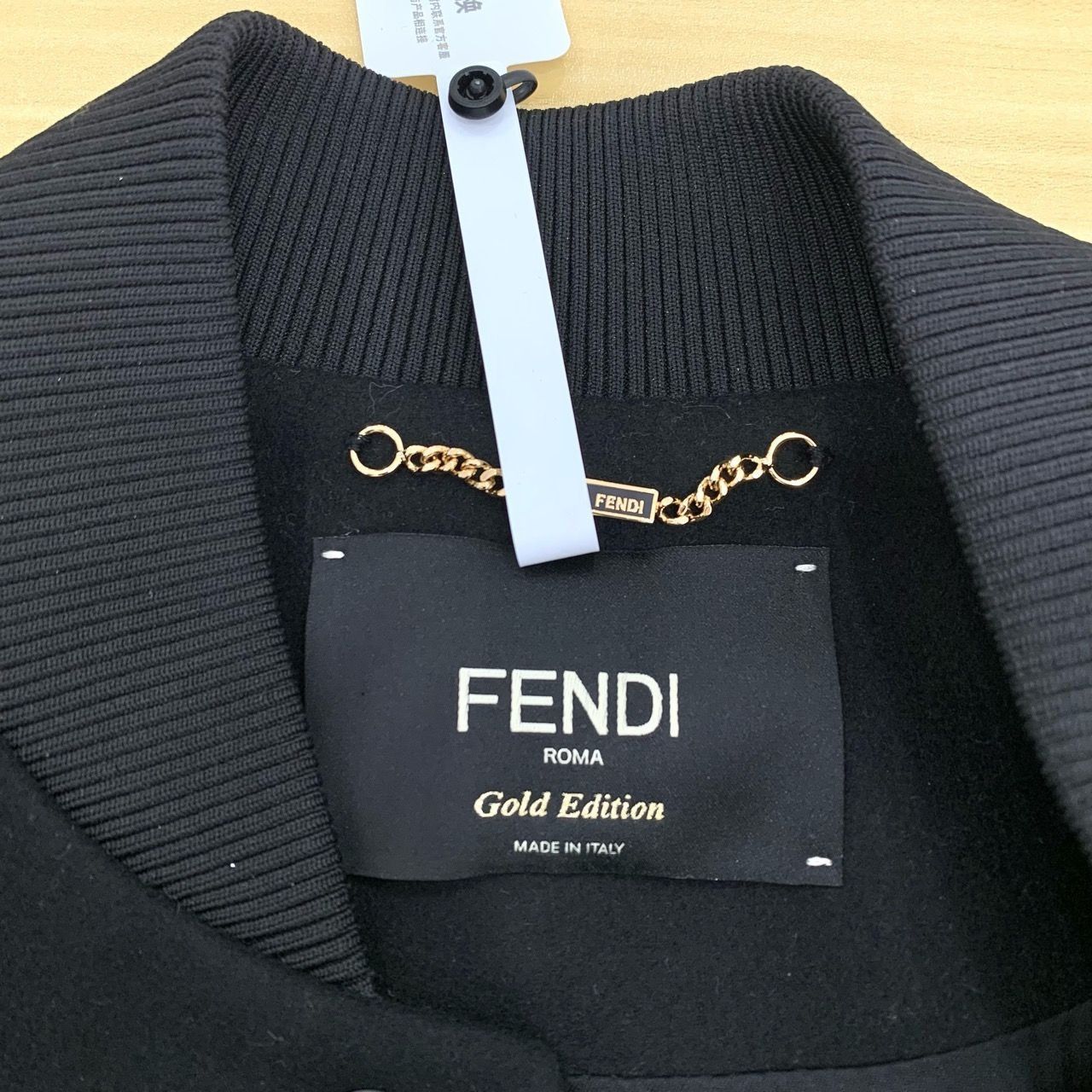 Fendi Fendi Monster Eyes Black and Gold Color-Block Baseball Jacke Size US M / EU 48-50 / 2 - 2 Thumbnail
