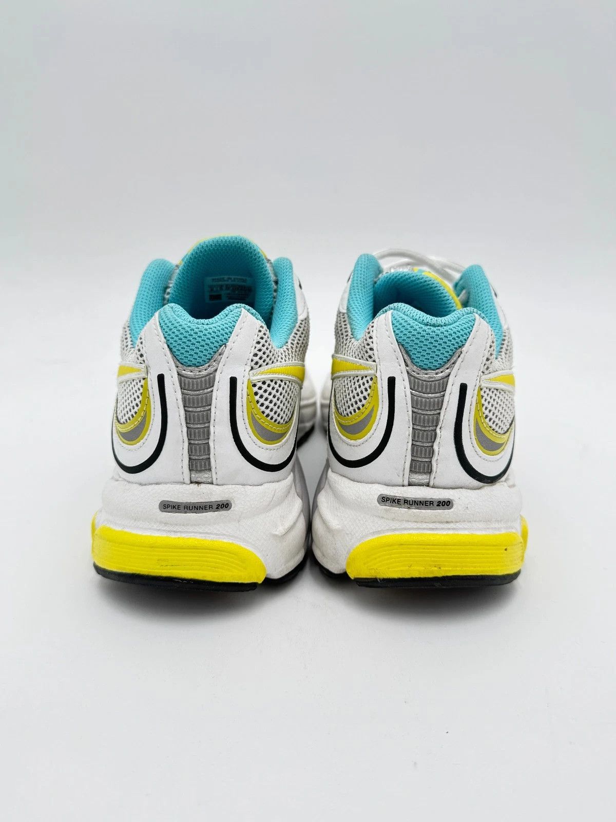 Reebok × Vetements Vetements Reebok Spike Runner 200 White Sky Blue Yellow Size US 6 / EU 39 - 3 Thumbnail