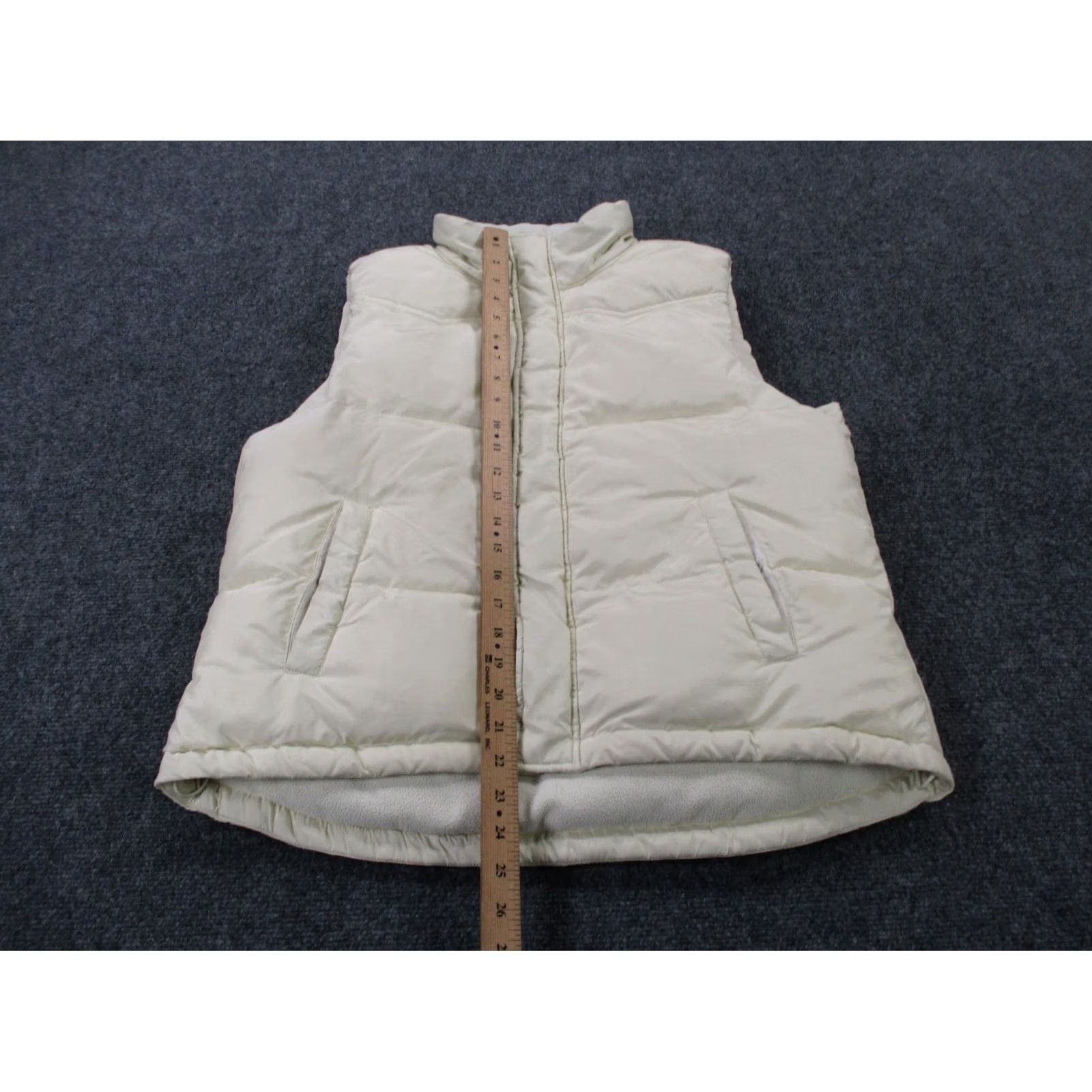 Ralph Lauren Lauren Ralph Lauren Vest Jacket Womens L White Down Puffer Performance Active Vest Size L / US 10 / IT 46 - 3 Thumbnail