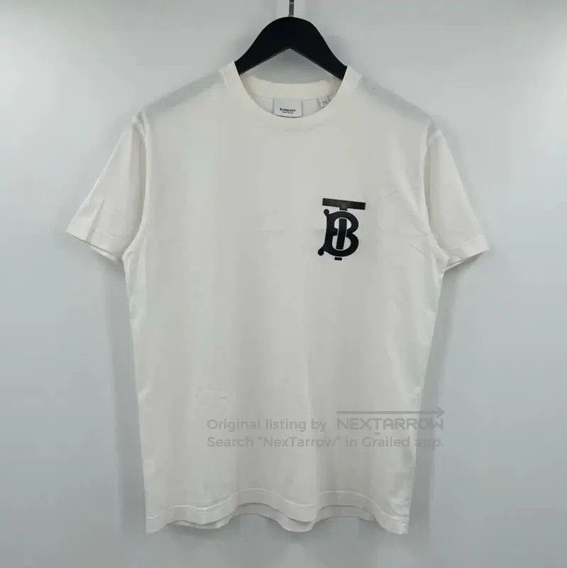 Burberry Burberry White Cotton Short Sleeve T-Shirt. Size XXS / US 00 / IT 34 - 1 Thumbnail