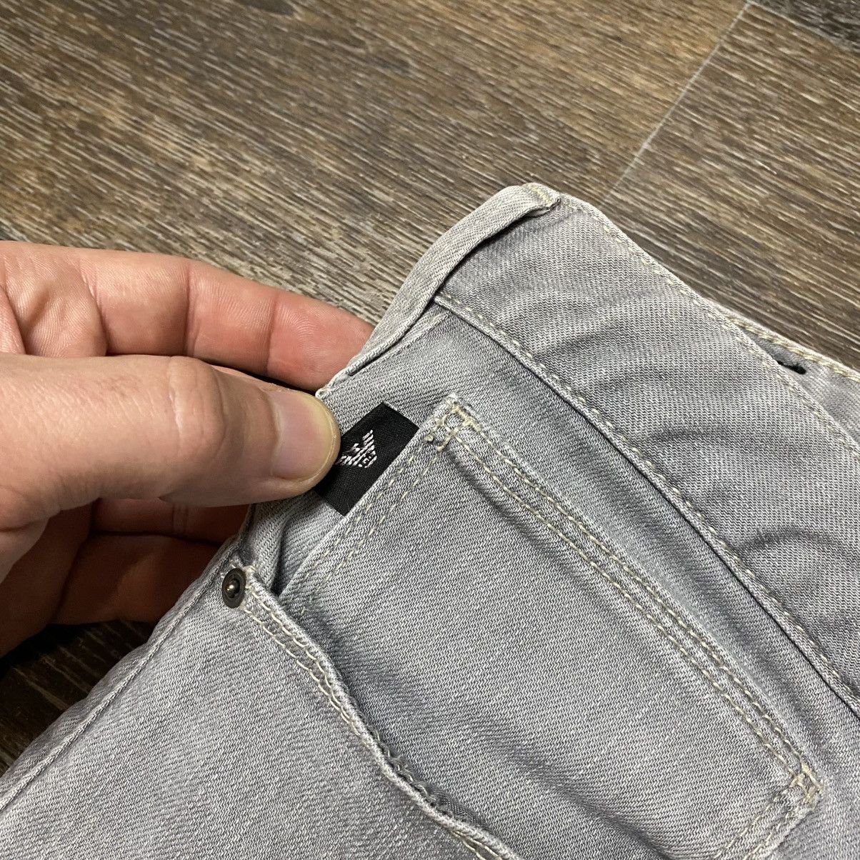 Emporio Armani Emporio Armani Jeans Pants Size 32 — Metal Logo Size US 32 / EU 48 - 6 Thumbnail