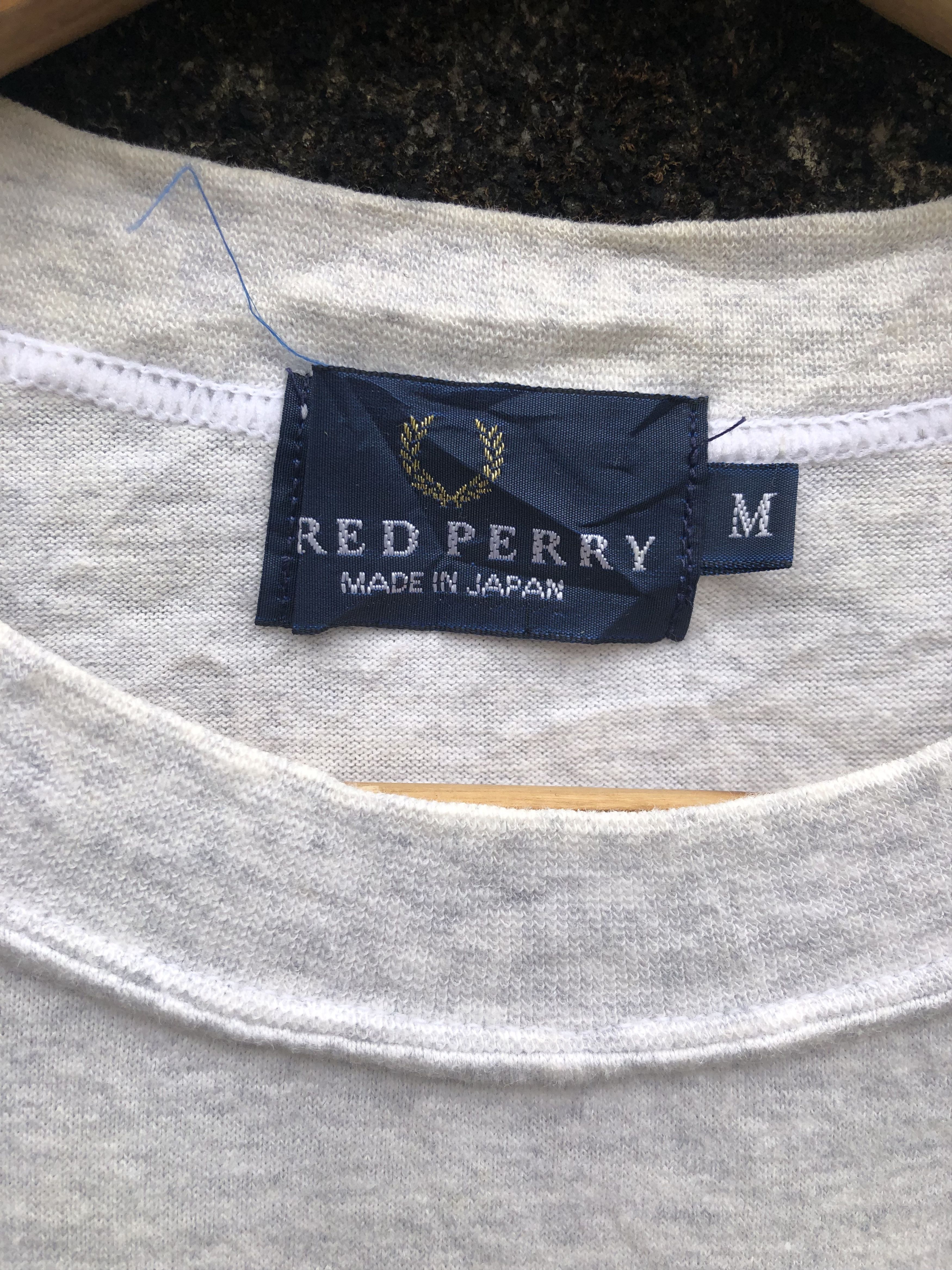 Fred Perry × Vintage Vintage 90s Fred Perry Big Logo Tshirt Size US M / EU 48-50 / 2 - 6 Thumbnail