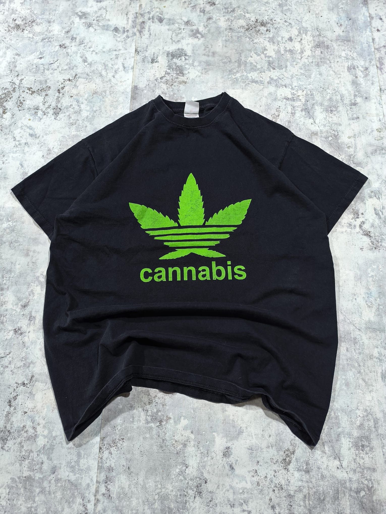 Vintage VINTAGE WEED ADIDAS LOGO TSHIRT RARE Size US M / EU 48-50 / 2 - 1 Thumbnail